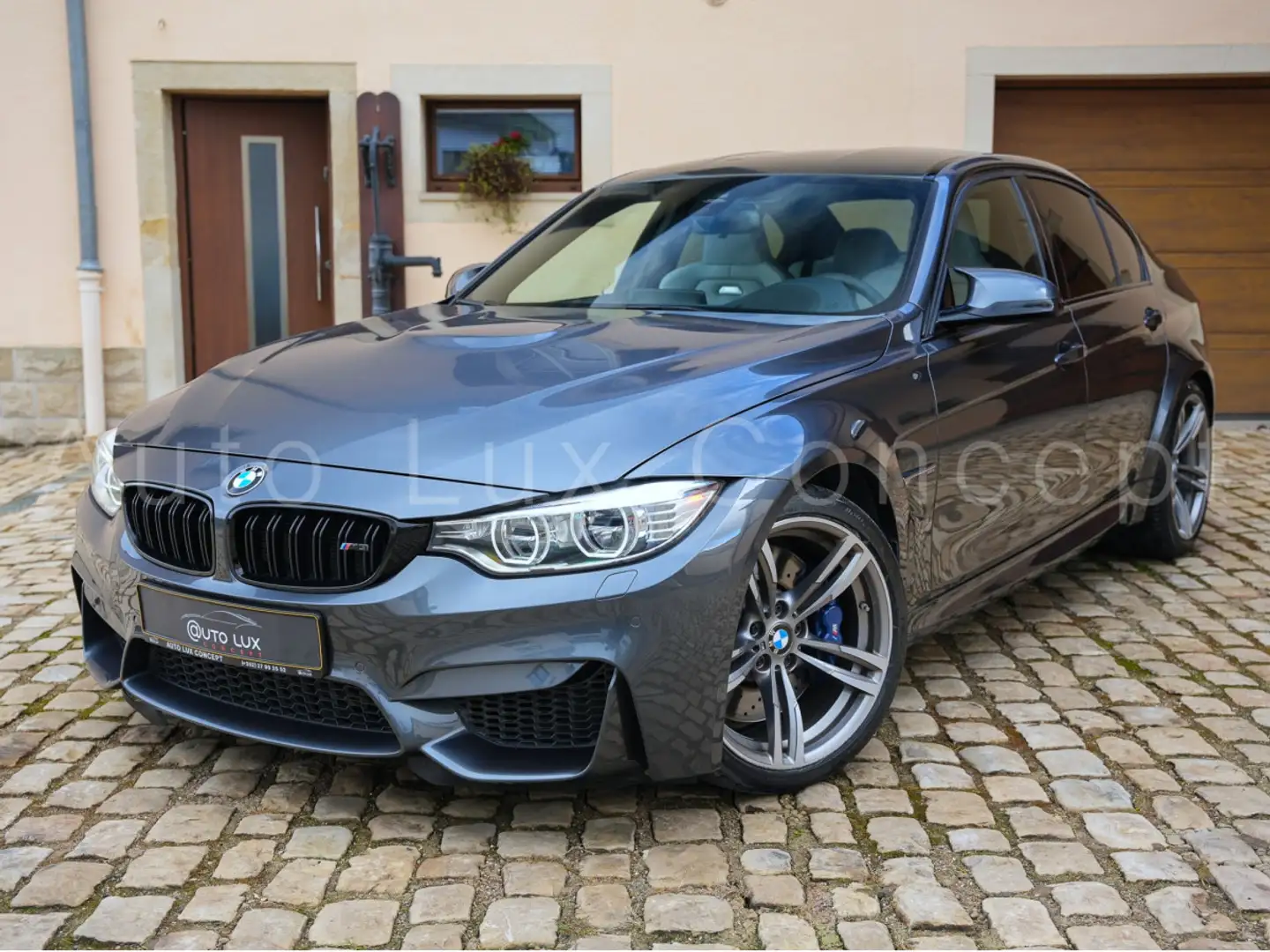 BMW M3 (F80) DKG/Carbon/HUD/Adaptive LED Grau - 1