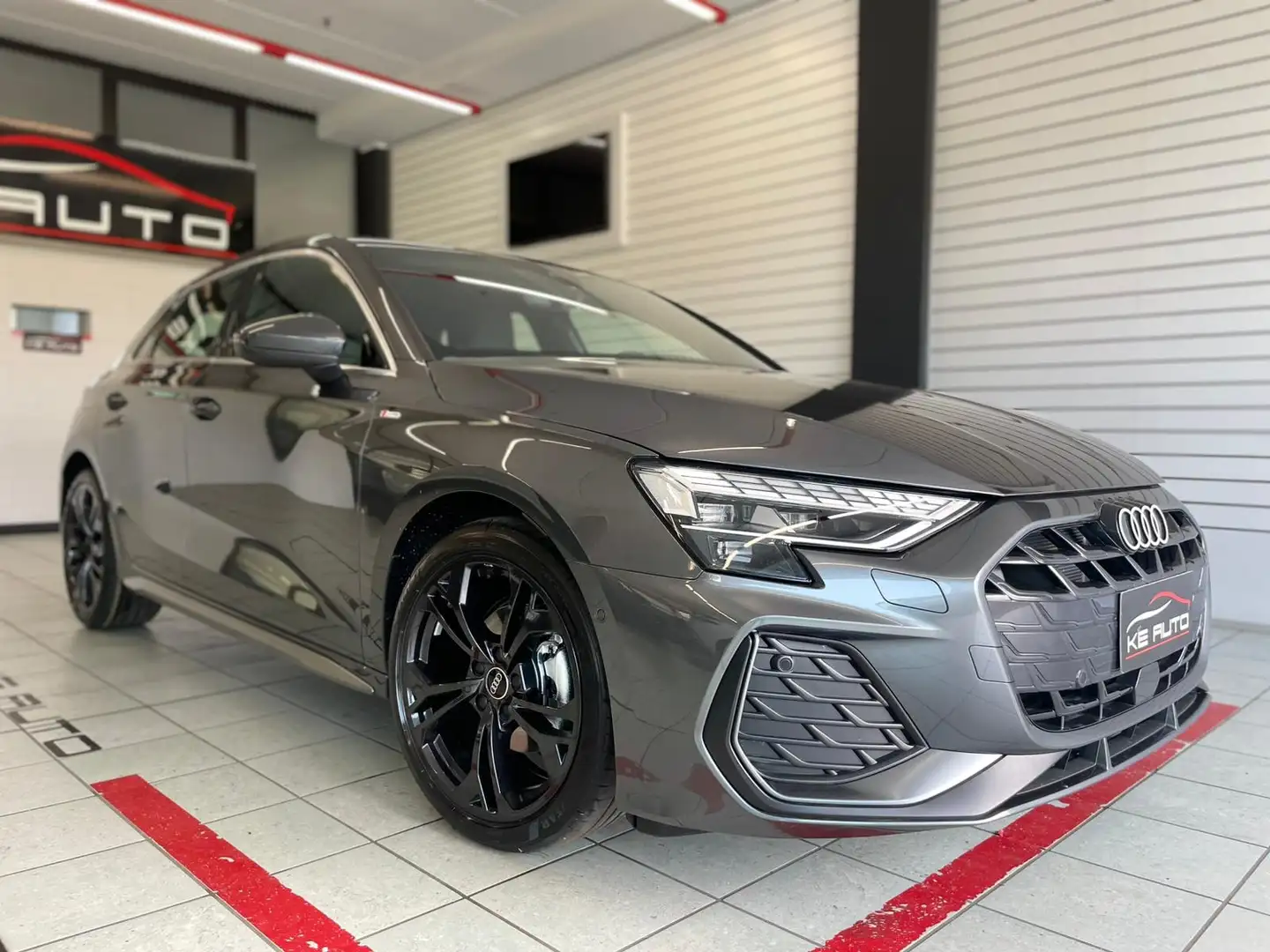 Audi A3 Sportback 35 1.5 tfsi mhev S line edition s-tronic Grigio - 1