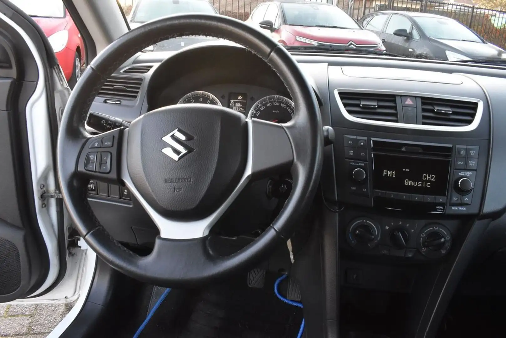 Suzuki Swift 1,2 VVT 16V 95CH / MOTEUR A CHAINE / EN ARRIVAGE Blanc - 2