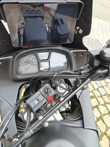 Honda XL 750 Transalp - foto 6