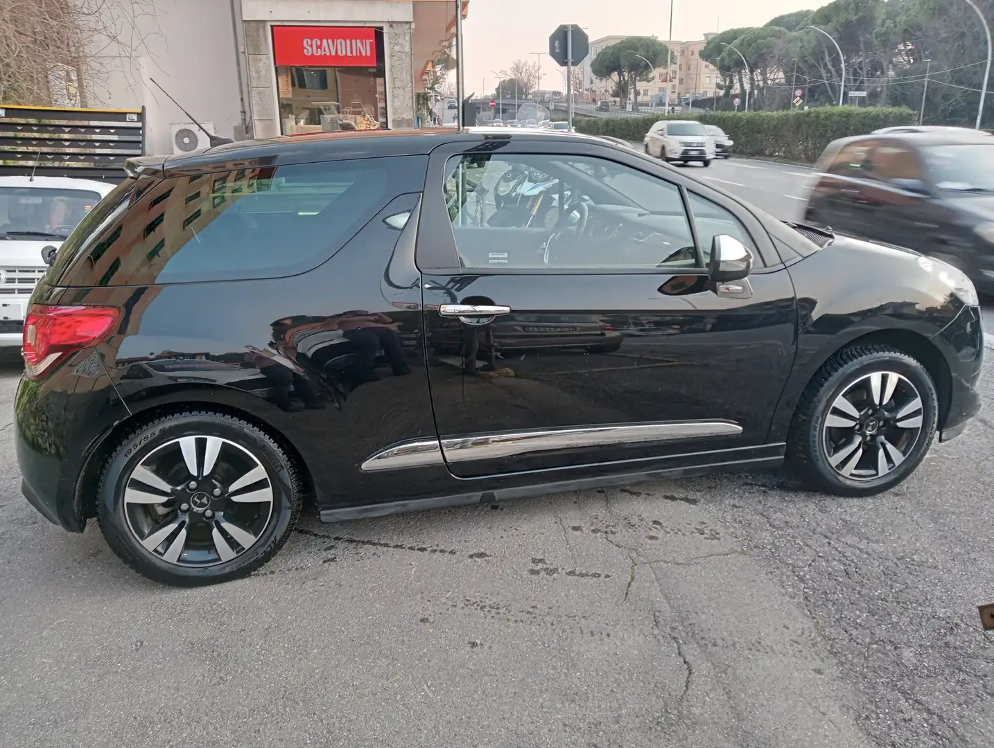 DS Automobiles DS 3 DS3 1.2 Benz 110 CV EAT6 Automatica 2015 Fekete - 1