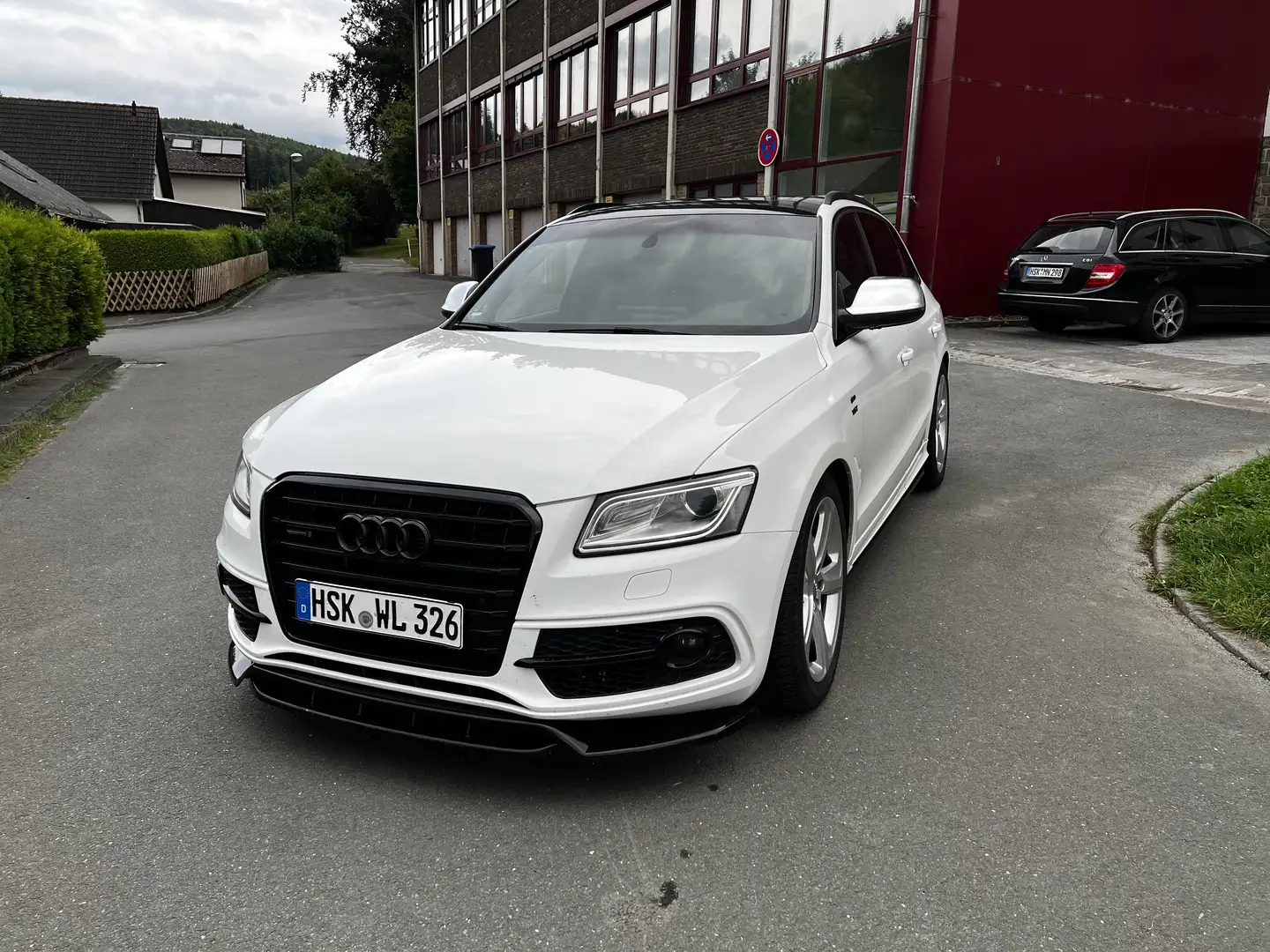 Audi Q5 3.0 TDI quattro S tronic Panorama Carplay AHK Biały - 2