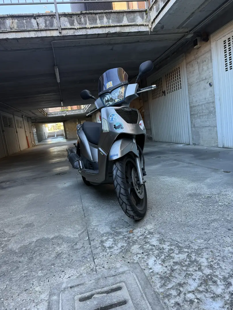Kymco People S 200i - 2