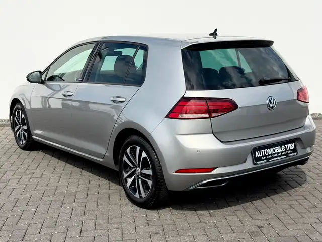 Volkswagen Golf view 7