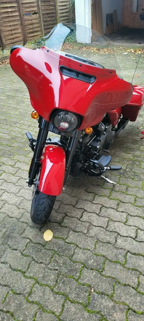 Harley-Davidson Street Glide Special im Billard-Red Rot - 1