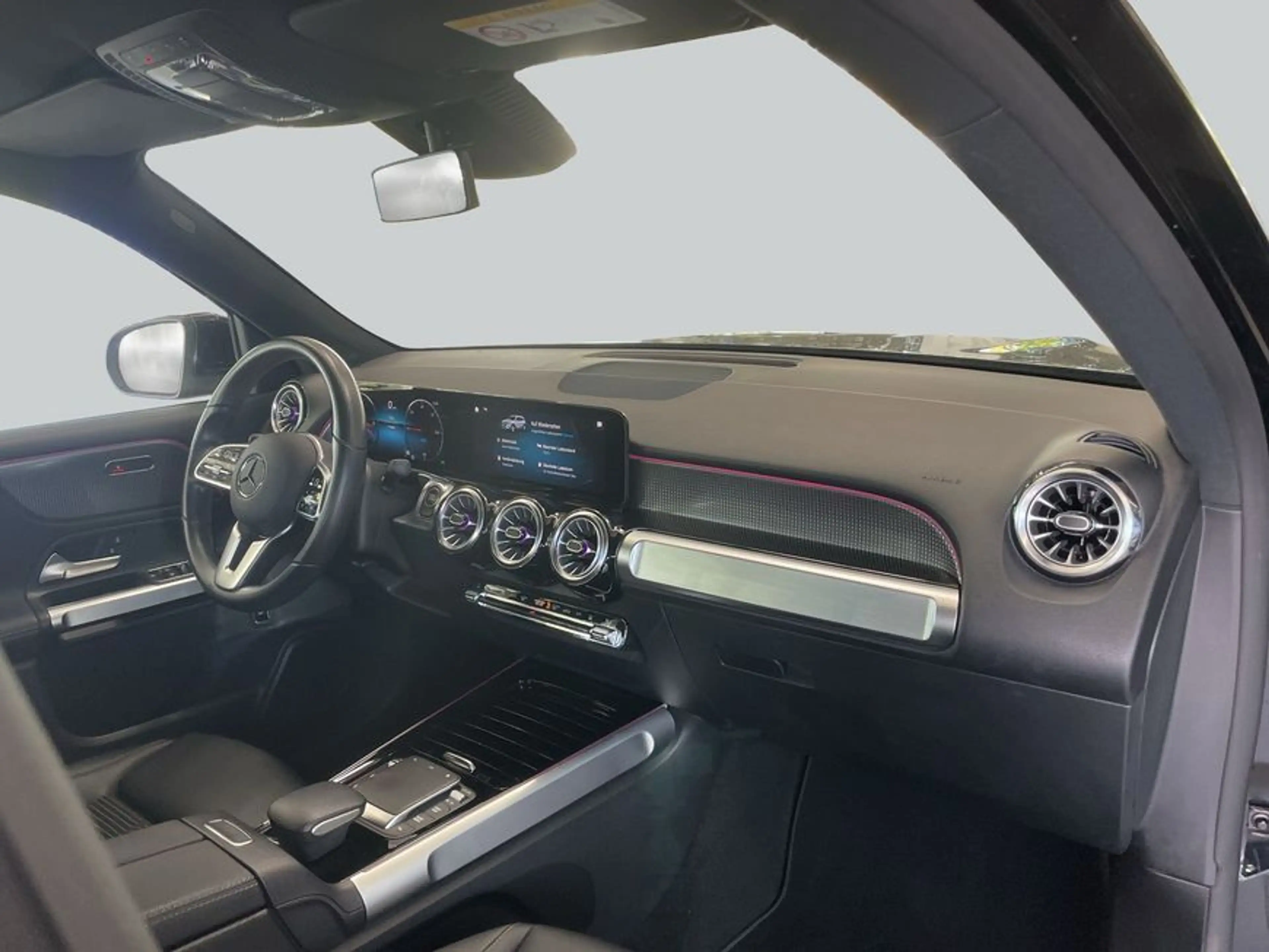 Mercedes-Benz EQB 300 EQB — photo 15