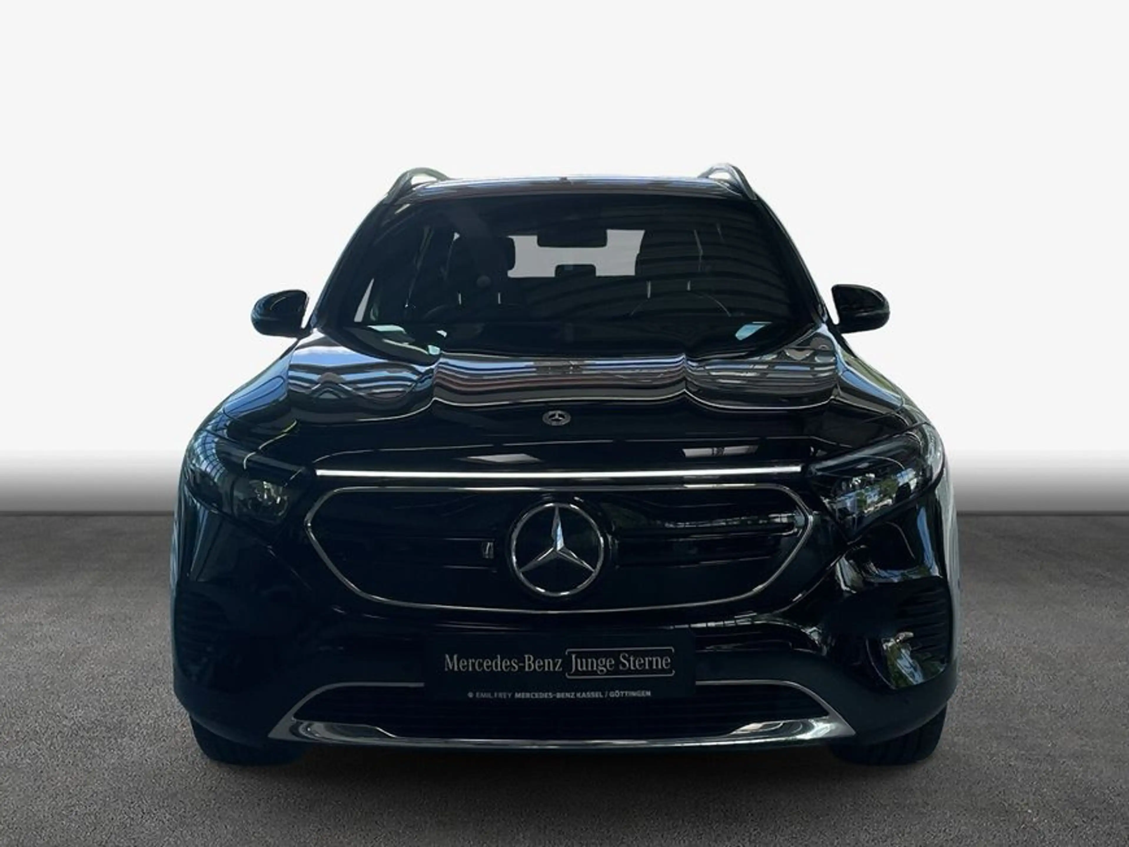 Mercedes-Benz EQB 300 EQB — photo 3