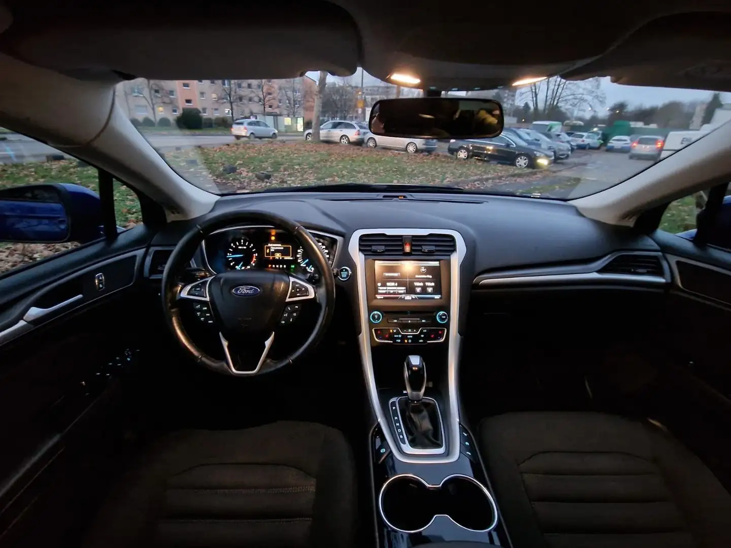 Ford Mondeo Turnier Automatik/Navi/Zahnriemen neu/EU6 Синій - 2