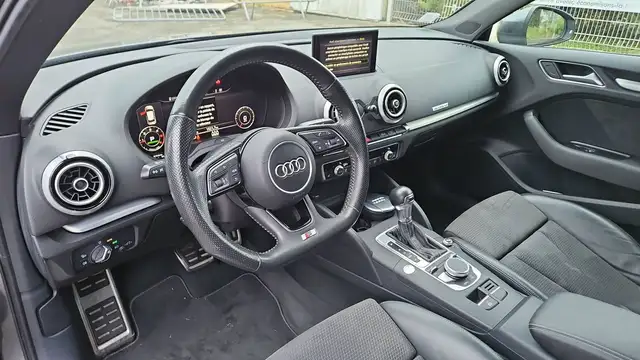 Audi A3 view 8