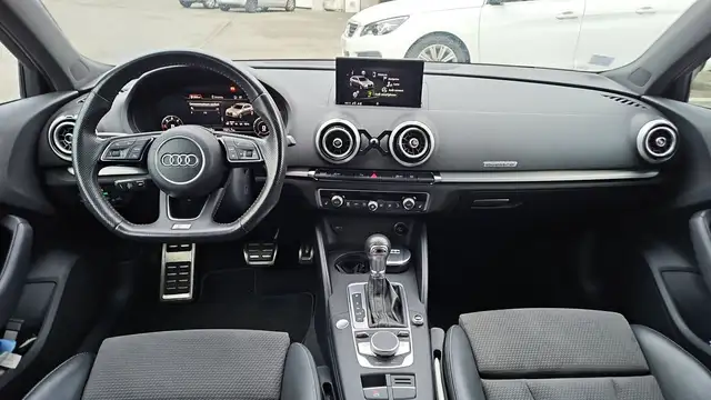 Audi A3 view 11