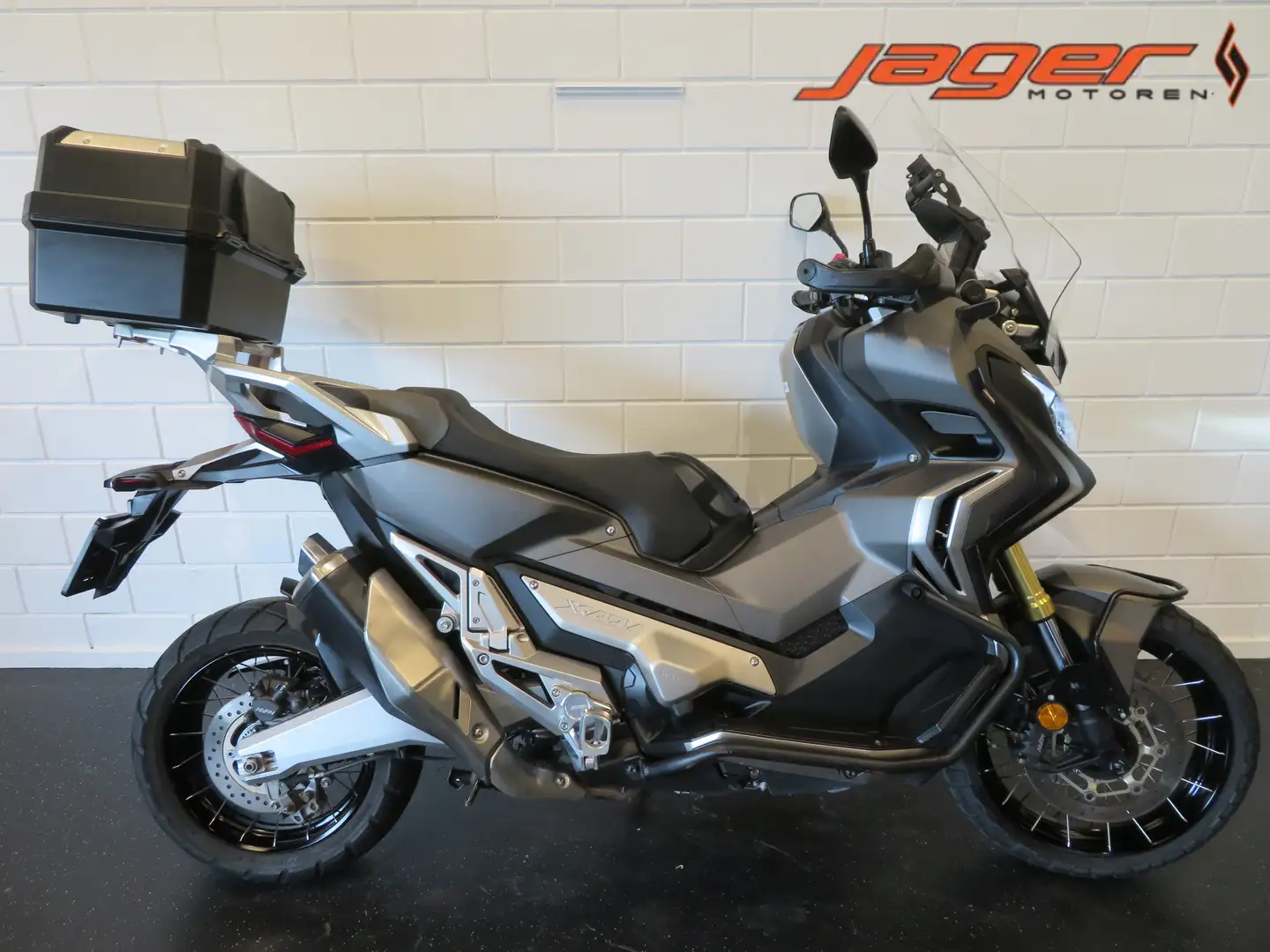 Honda X-ADV 750 ABS DCT NIEUWSTAAT!! Argintiu - 1