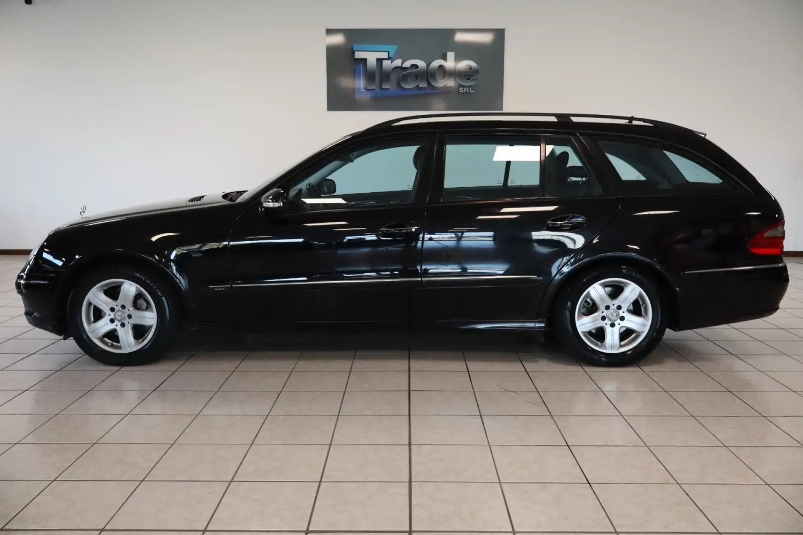 Mercedes-Benz E 280 E280 Benzina EVO Autom. Gancio traino Noir - 1