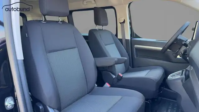 Citroen Spacetourer view 6