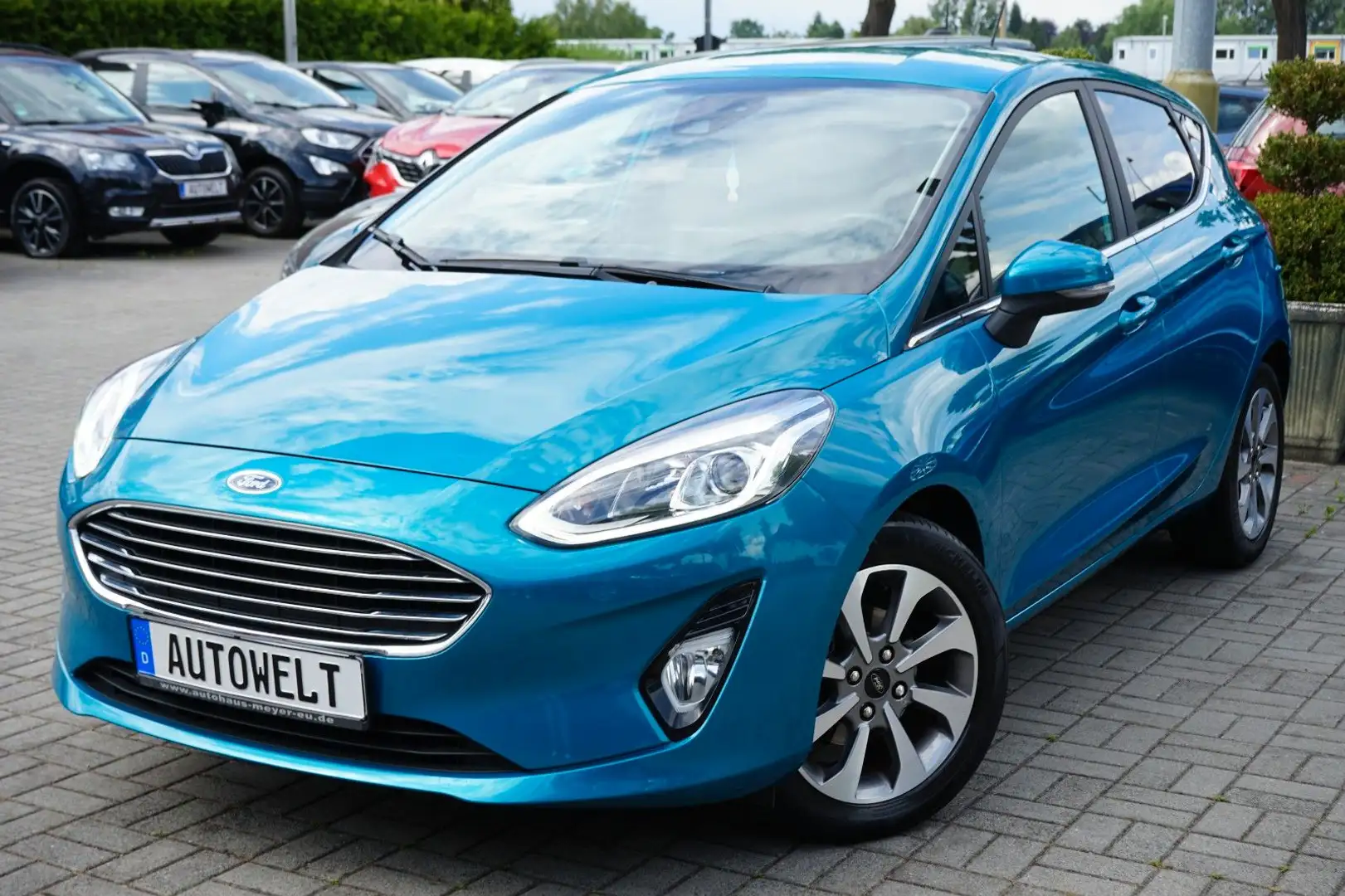Ford Fiesta 1,0 EcoBoost 74kW Titanium Blau - 1