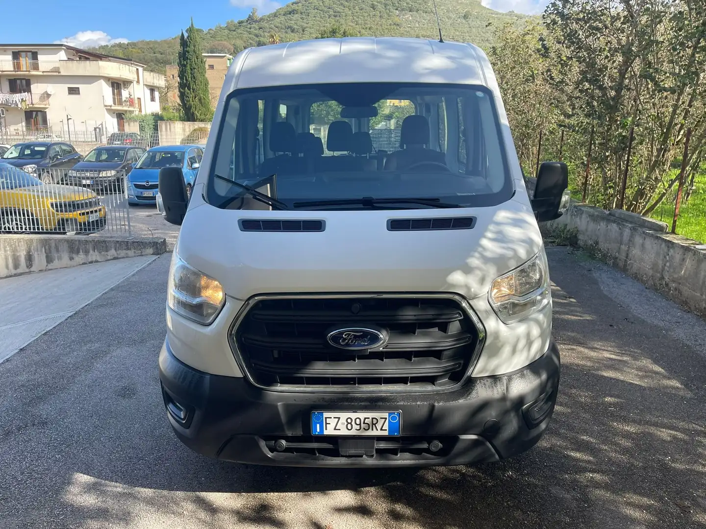 Ford Transit Bus COMBI 9 POSTI L2H2 Trend 2.0 TDCi 130 Cv AUTO Bianco - 1