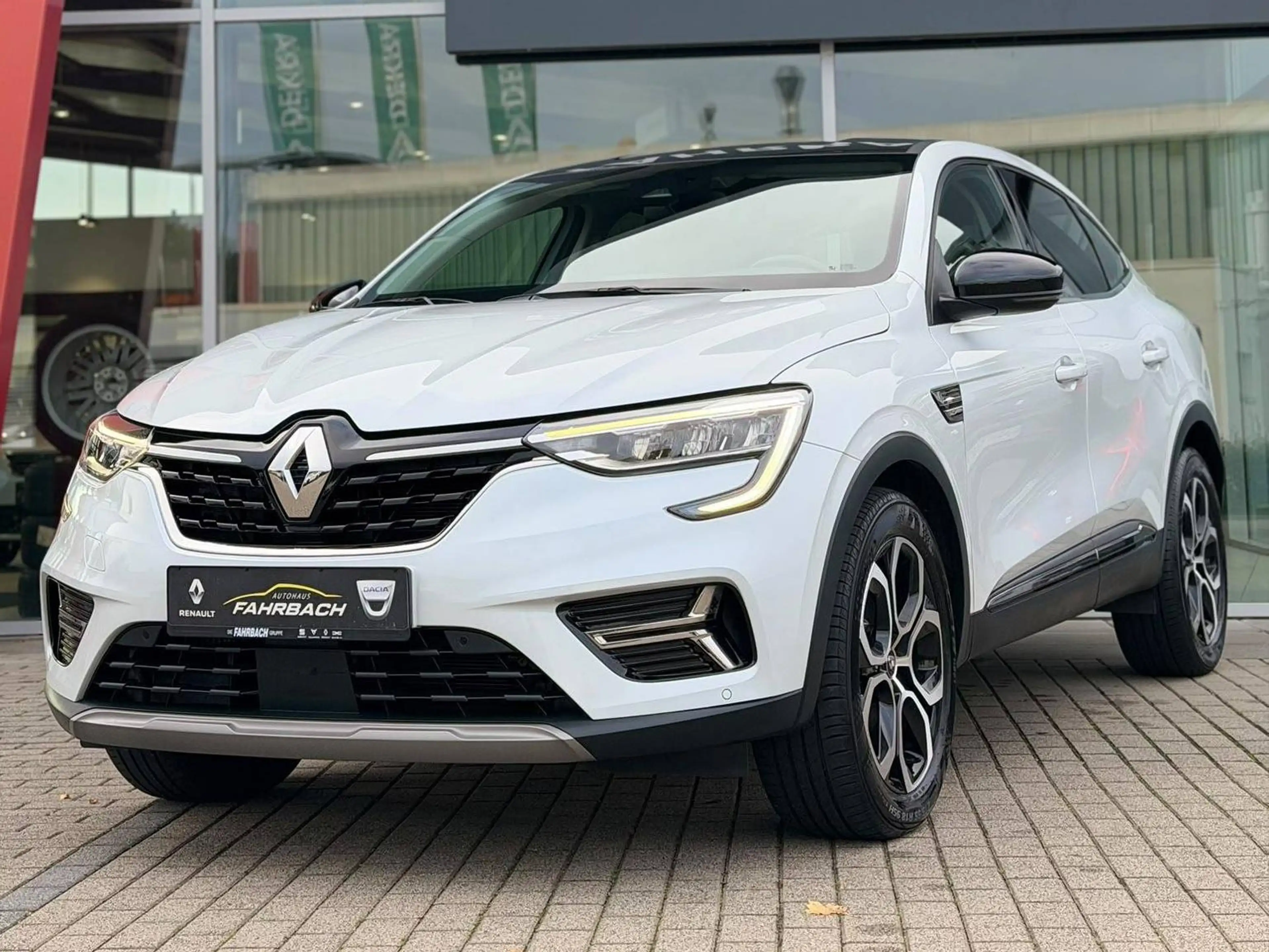 Renault Arkana Intens 140 EDC — photo 3