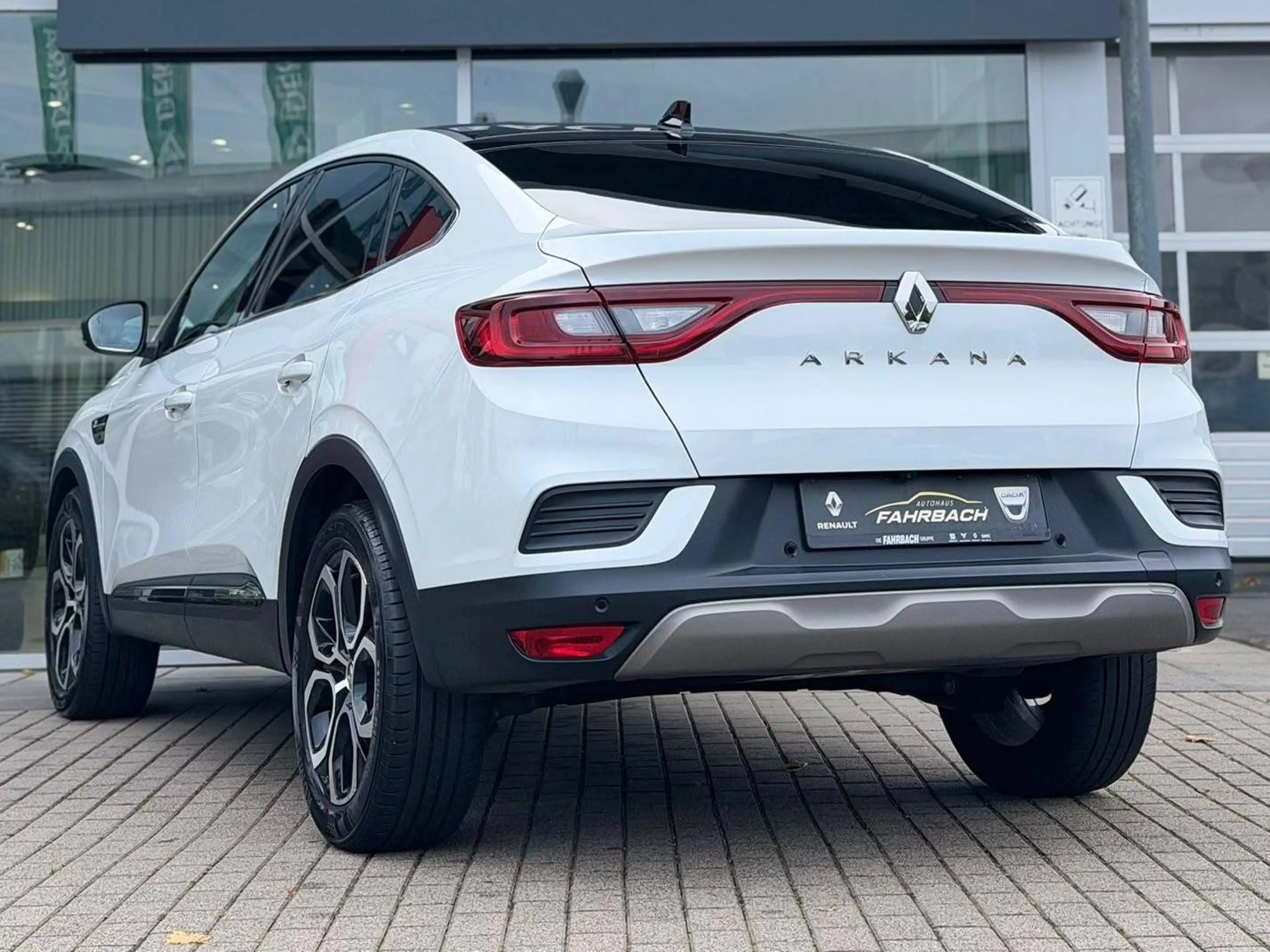 Renault Arkana Intens 140 EDC — photo 10