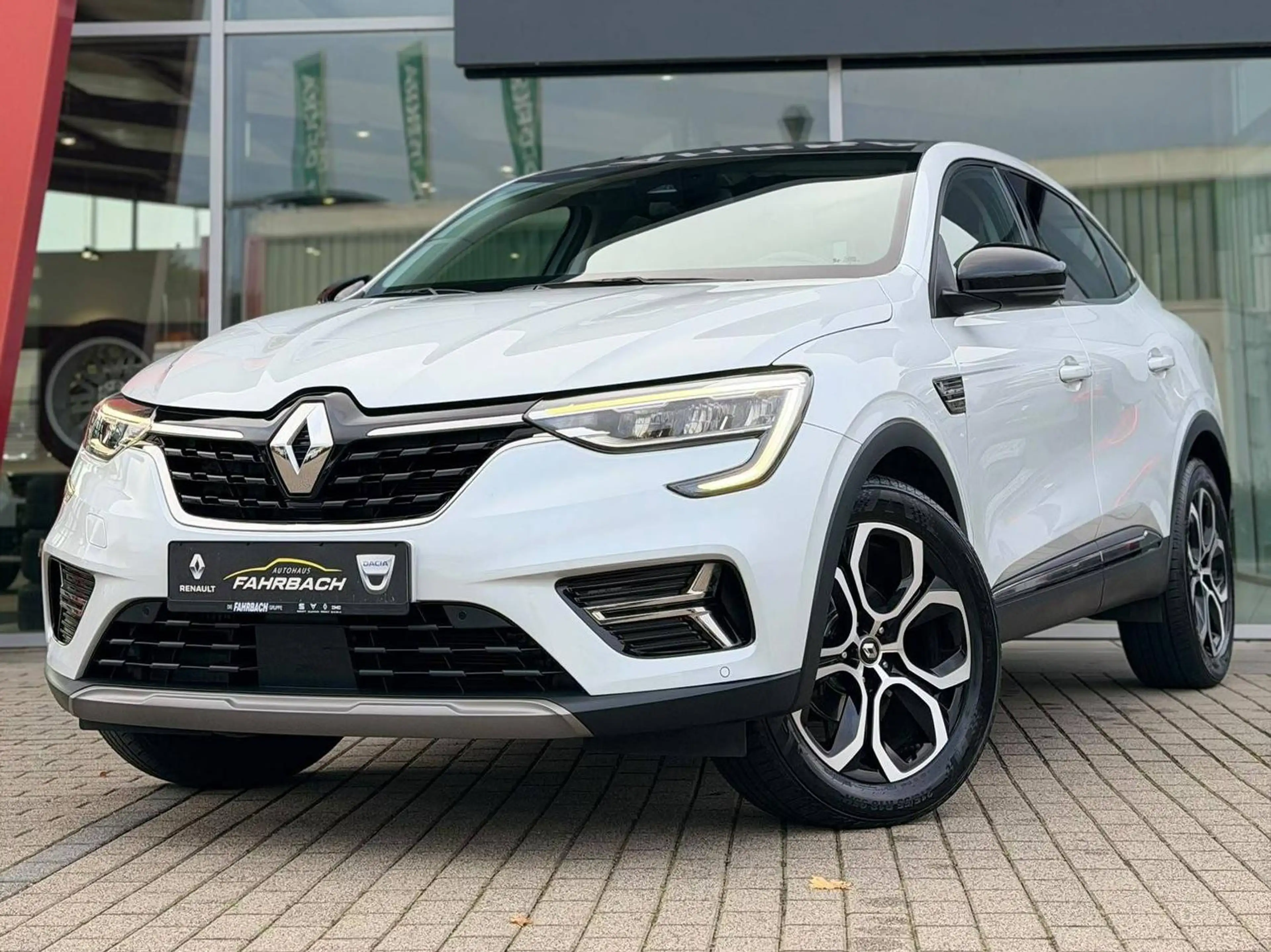 Renault Arkana Intens 140 EDC — photo 5