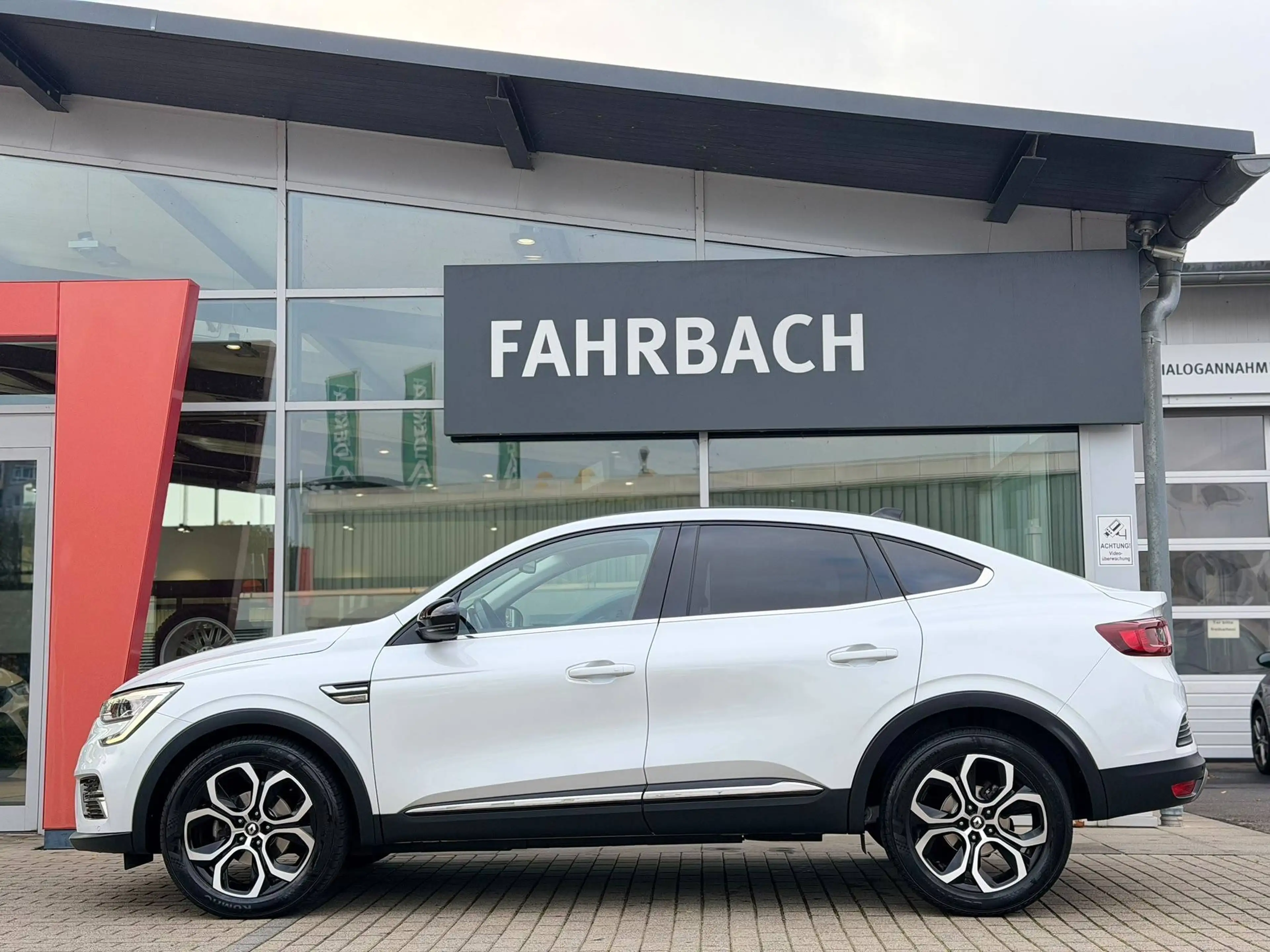 Renault Arkana Intens 140 EDC — photo 9