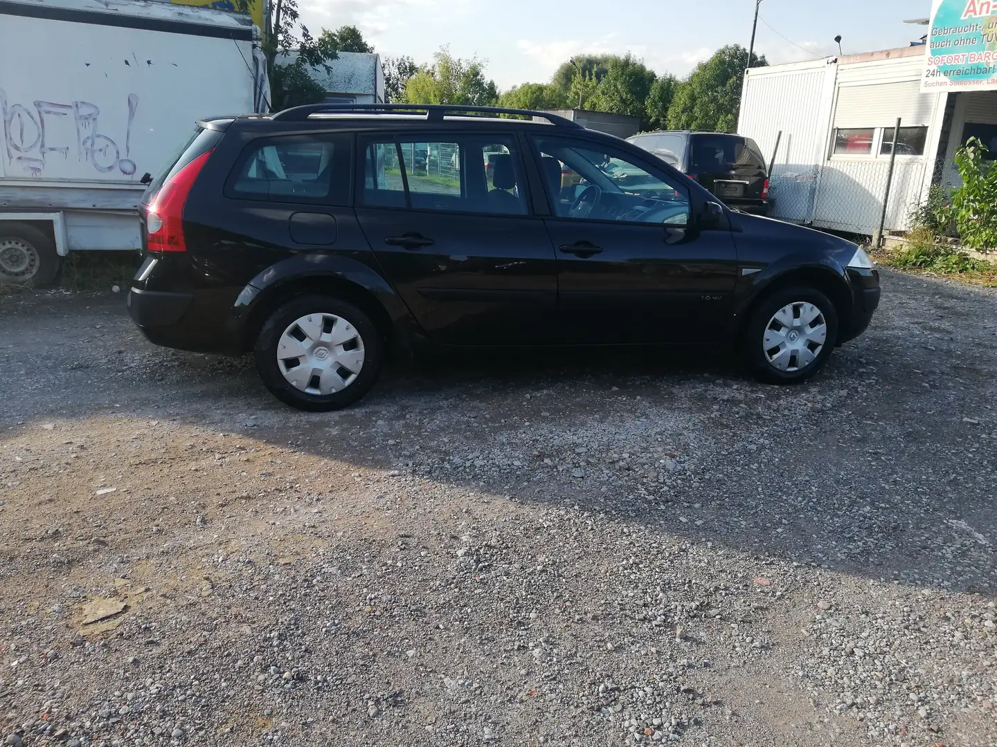 Renault Megane Megane Grandtour 1.6 Grandtour Confort Privilege Schwarz - 2