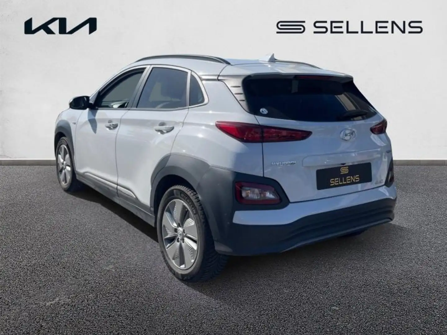Hyundai KONA Electric 64kWh - 204ch Executive Blanc - 2