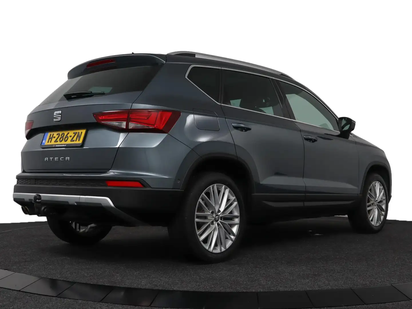 SEAT Ateca 1.5 TSI FR Business Intense - Trekhaak/Automaat/Fu Grijs - 2