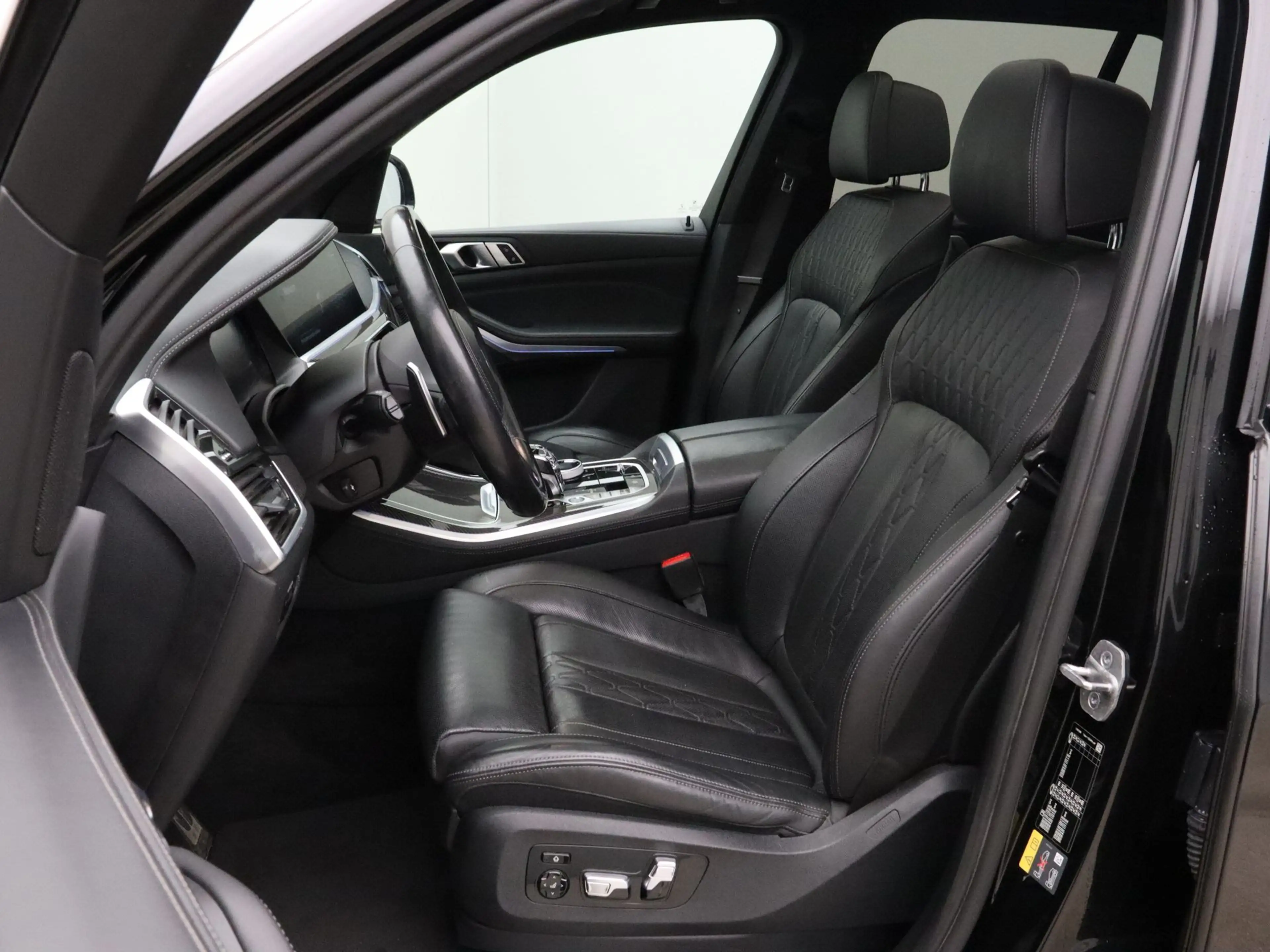 BMW X5 xDrive45e High Executive — photo 5