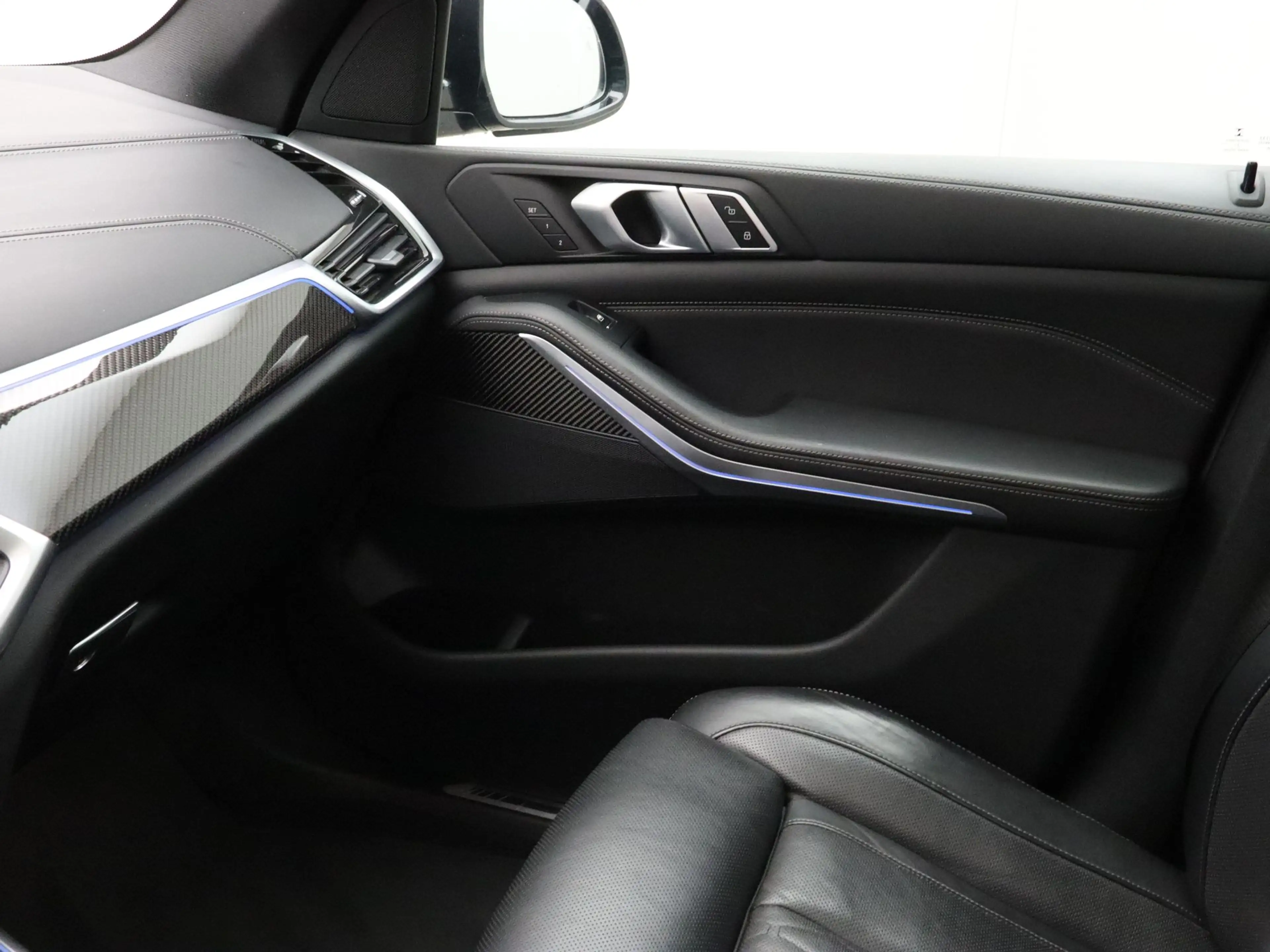 BMW X5 xDrive45e High Executive — photo 15