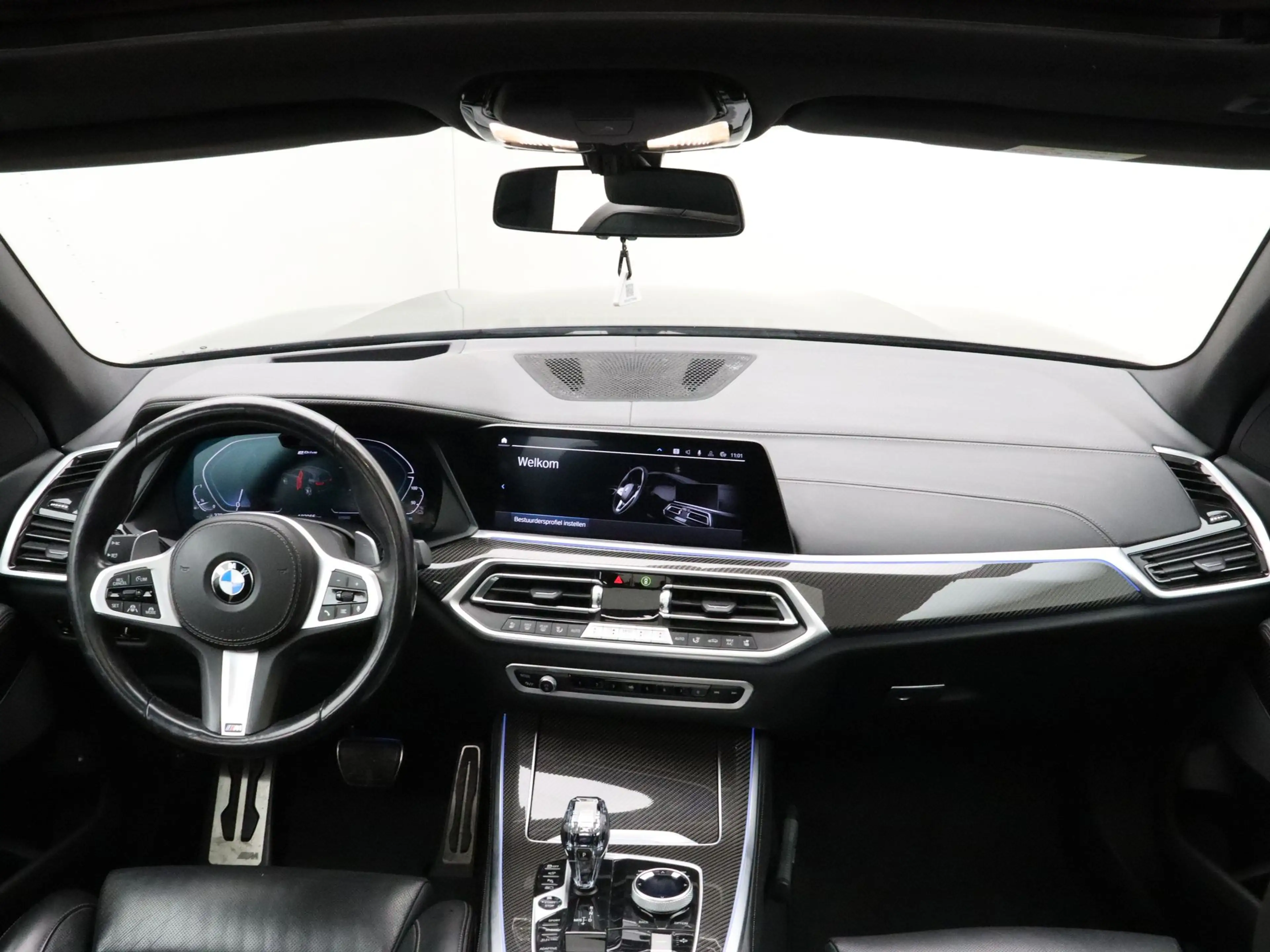 BMW X5 xDrive45e High Executive — photo 13