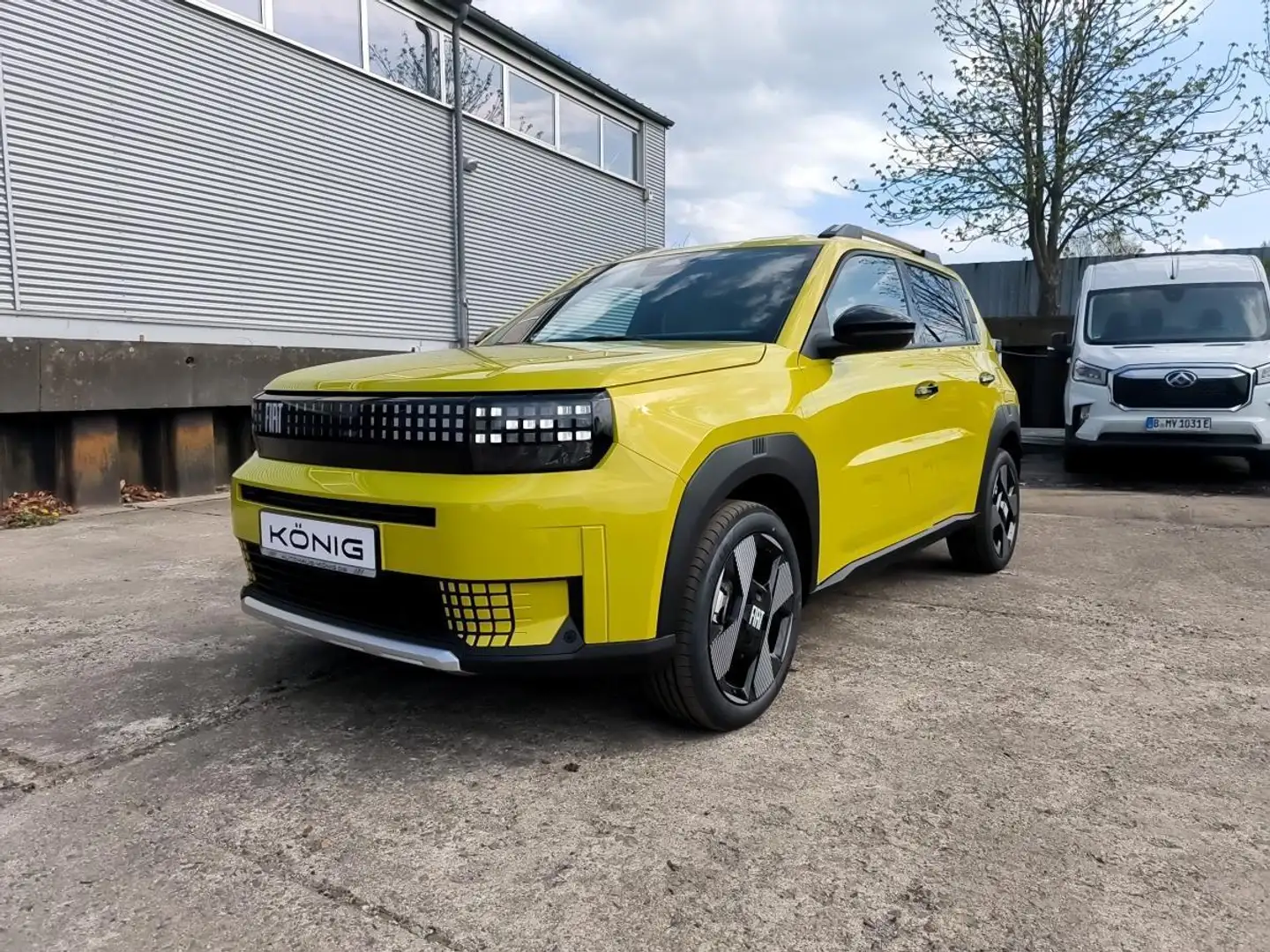 Fiat Grande Panda Elektro La Prima 113 PS Żółty - 1