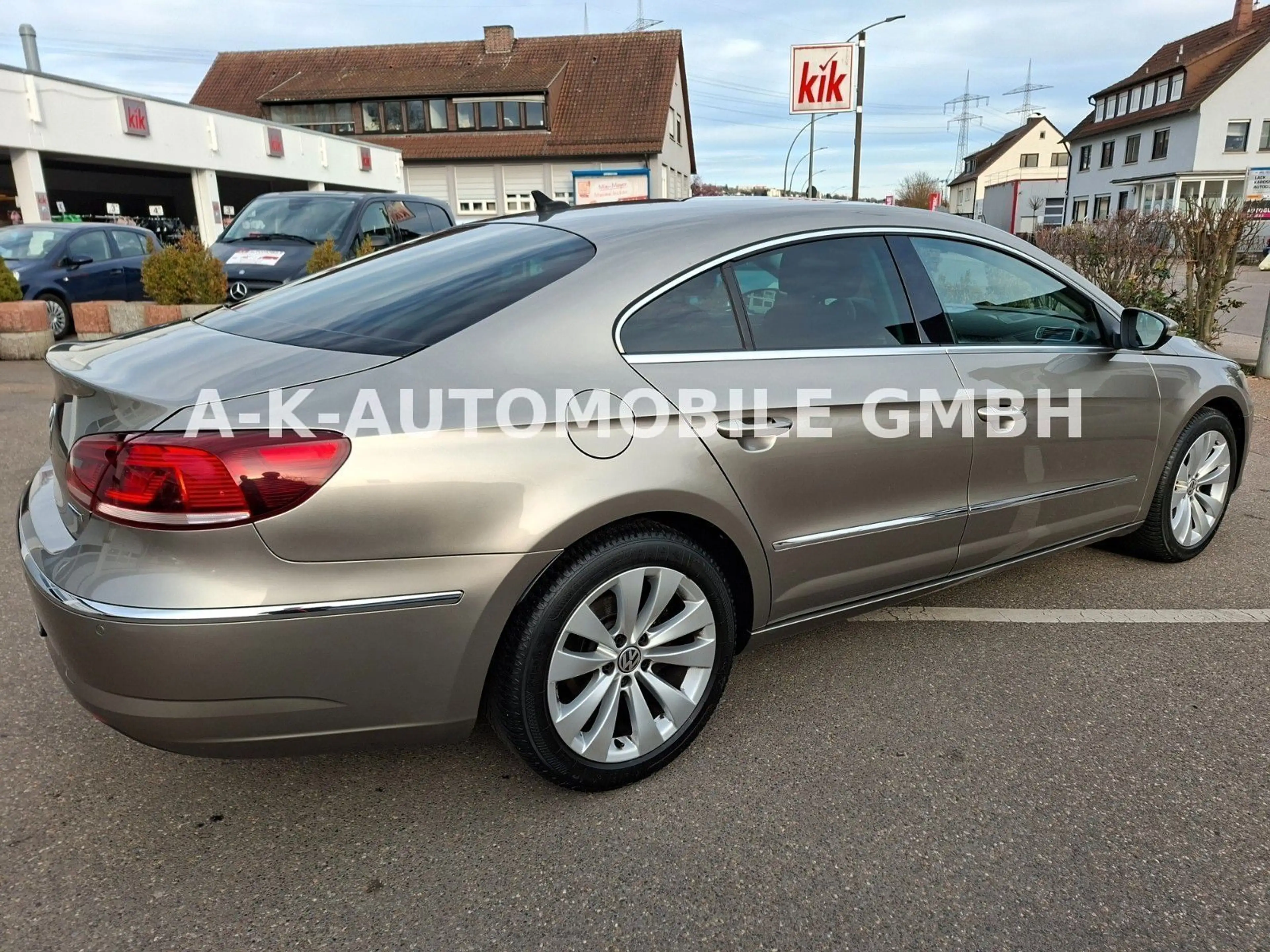 Volkswagen CC Basis BMT NAVI PDC — photo 11
