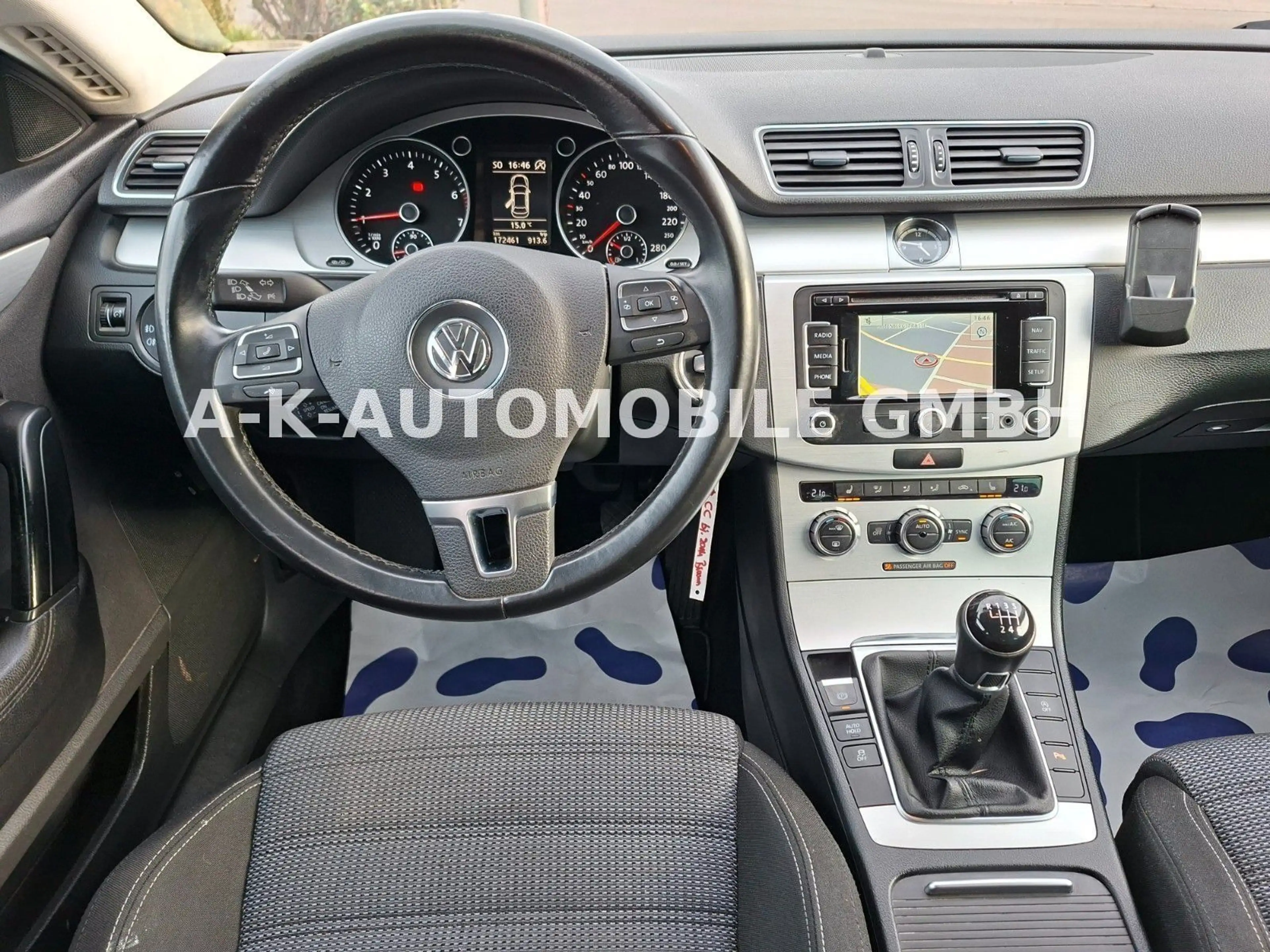 Volkswagen CC Basis BMT NAVI PDC — photo 14