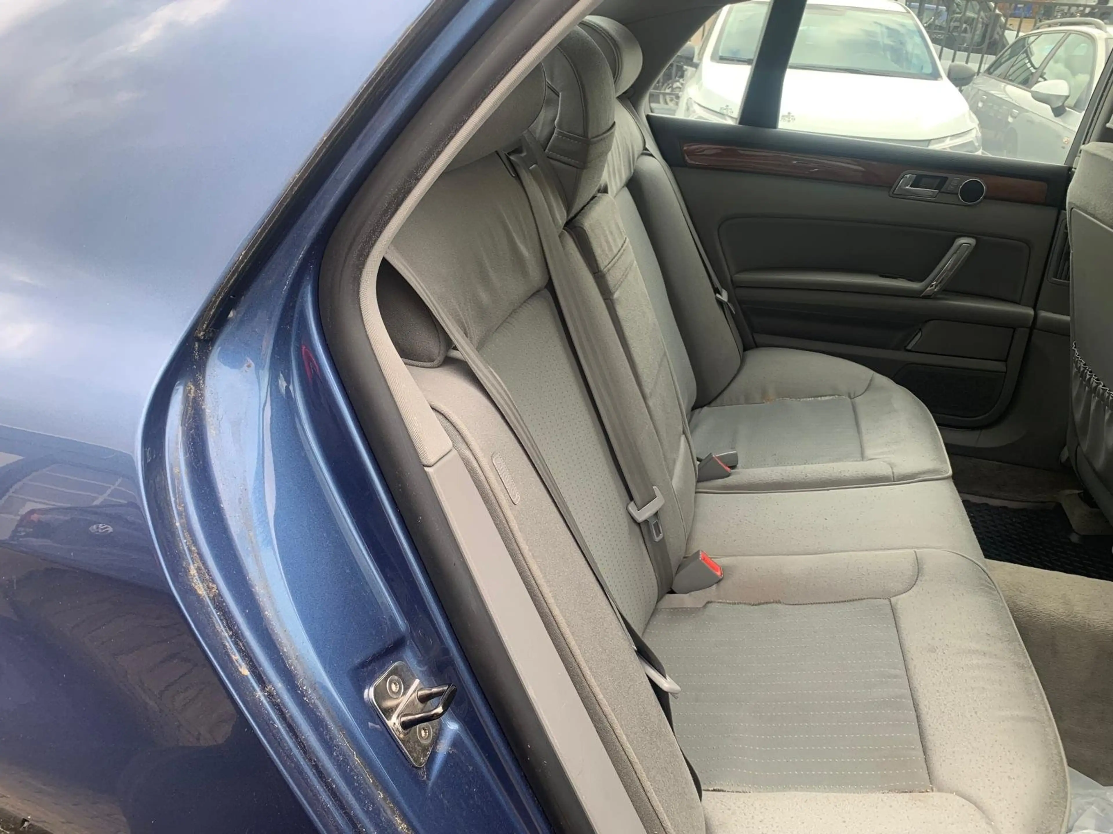 Volkswagen Phaeton V6 TDI 5-Sitzer 4Motion — photo 9