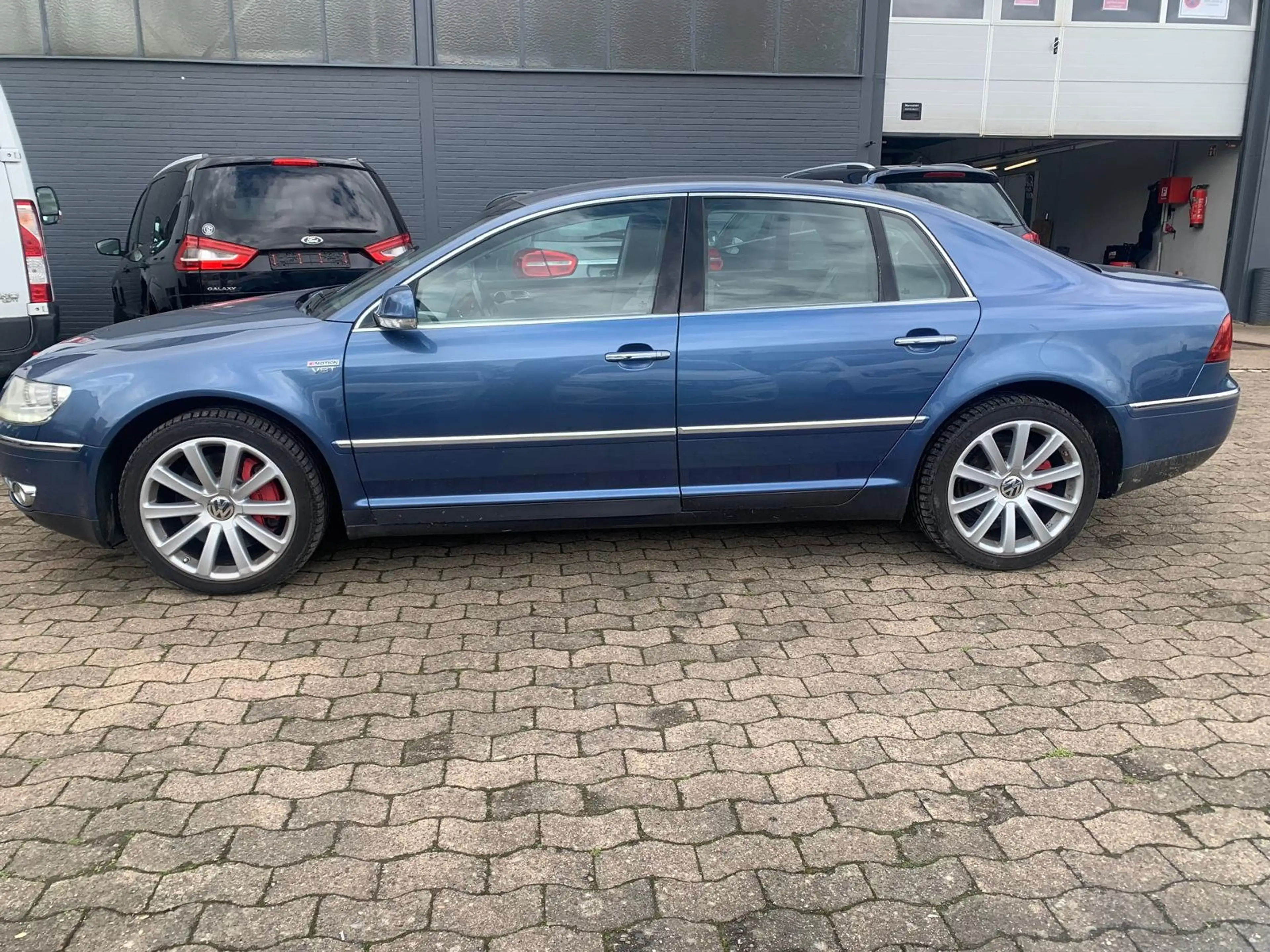 Volkswagen Phaeton V6 TDI 5-Sitzer 4Motion — photo 4