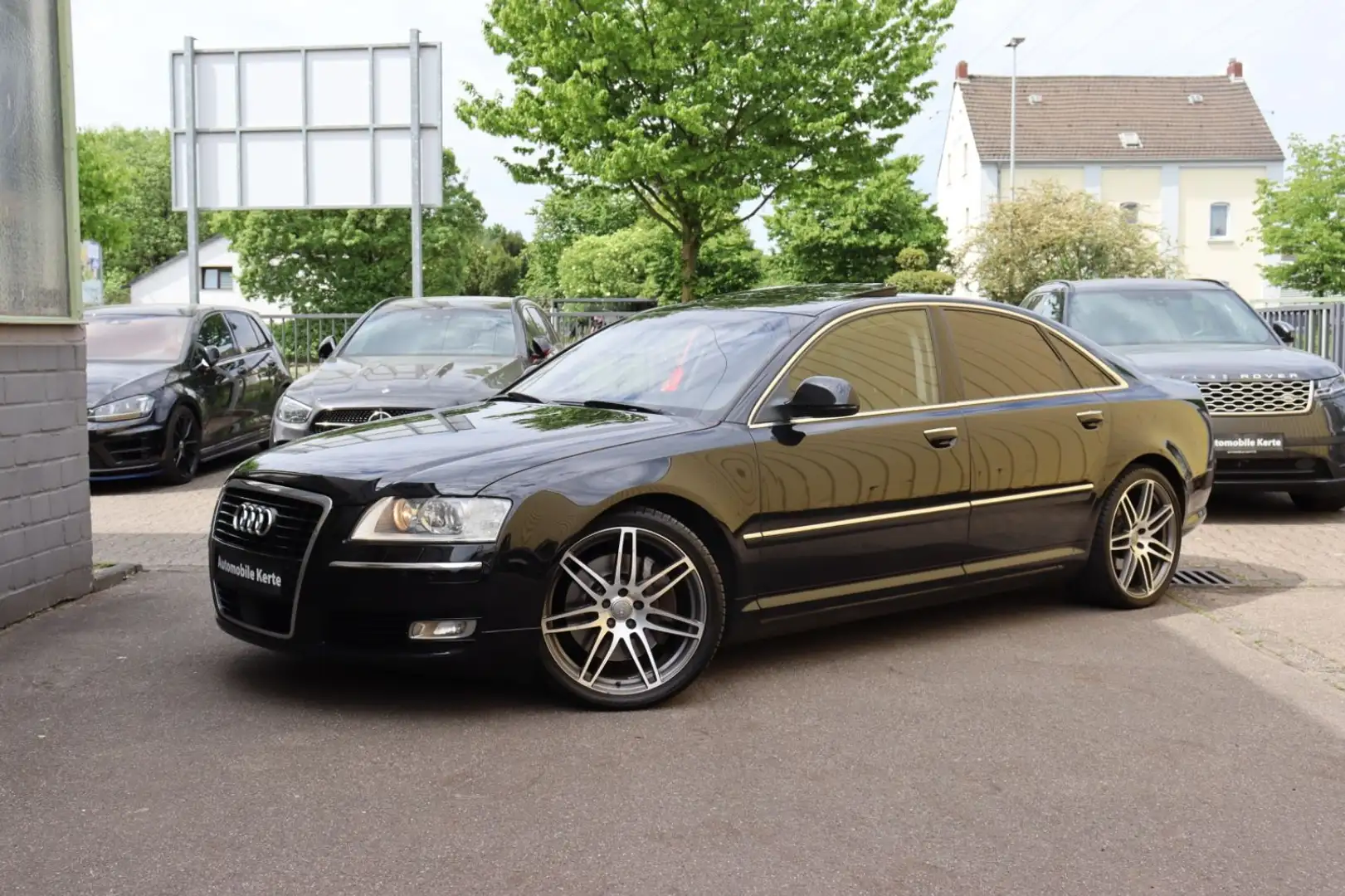 Audi A8 4.2 TDI quattro ACC 20Zoll PDC Xenon BOSE AHK Negru - 1