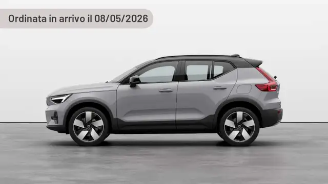 Volvo XC40 B3 automatico Plus Dark N1