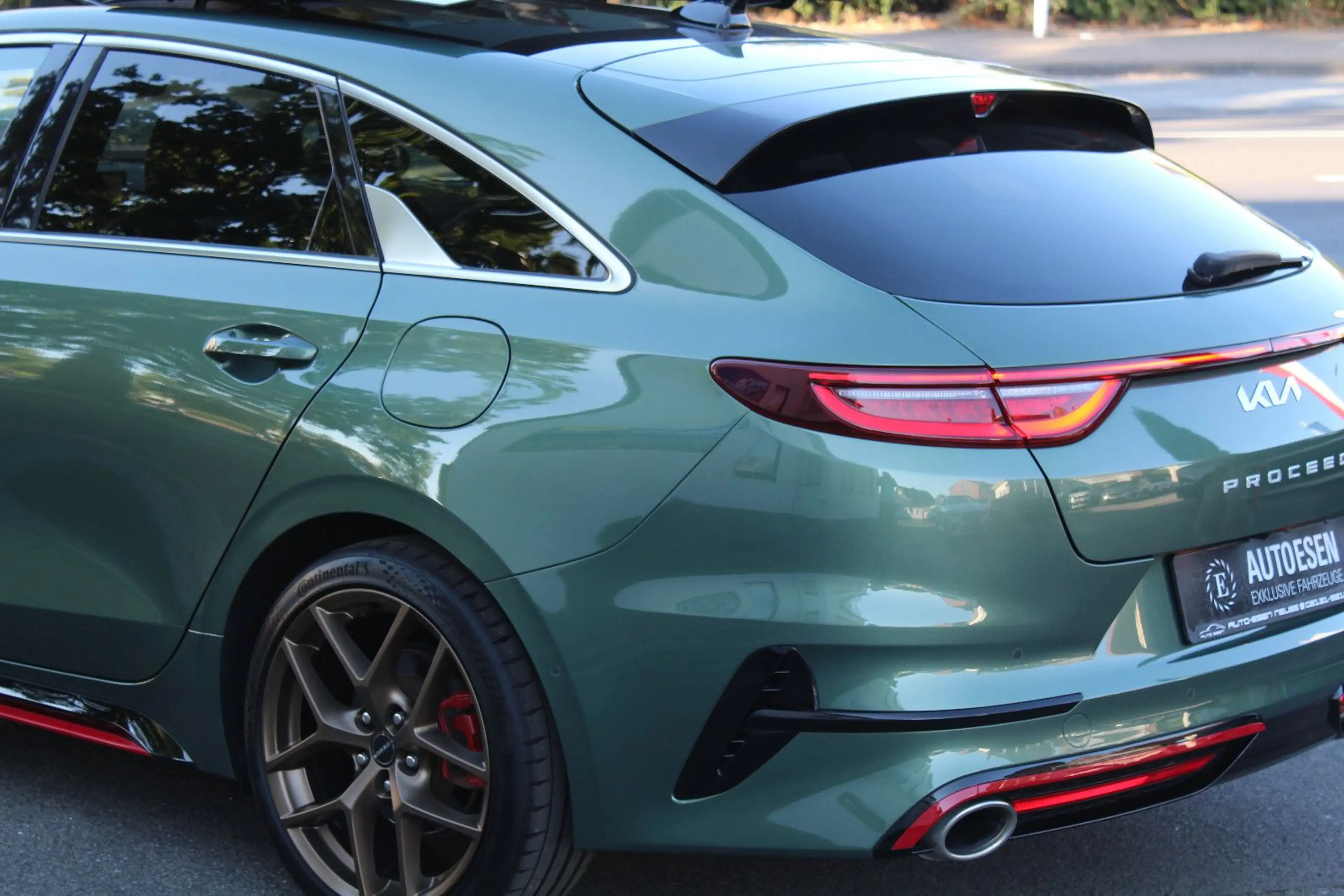 Kia ProCeed / pro_cee'd / ProCeed 1.6 T-GDI DCT GT — photo 11