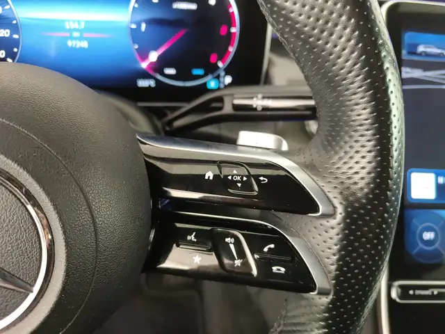 Mercedes-Benz GLC view 15