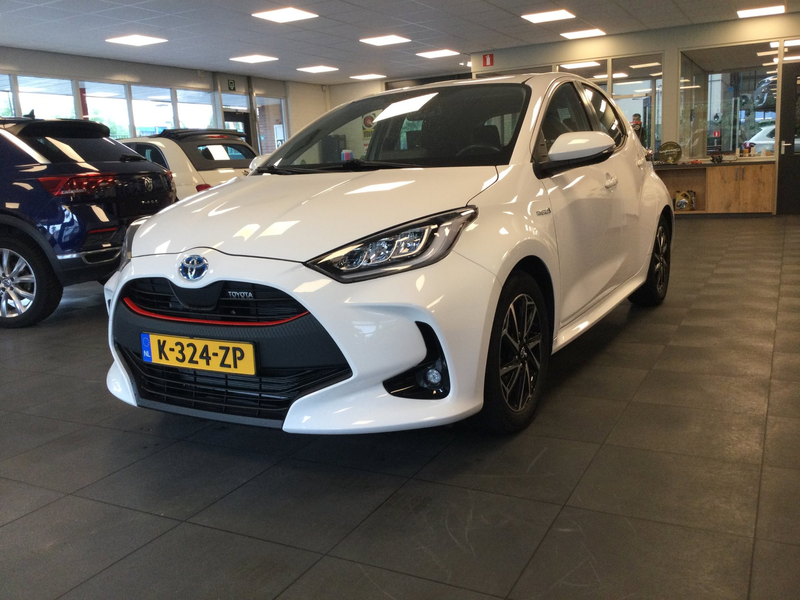 Toyota Yaris 1.5 Hybrid Dynamic CAMERA-CLIMA-LED