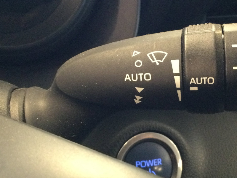 Toyota Yaris 1.5 Hybrid Dynamic CAMERA-CLIMA-LED — photo 11