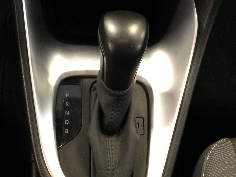 Toyota Yaris 1.5 Hybrid Dynamic CAMERA-CLIMA-LED — photo 12