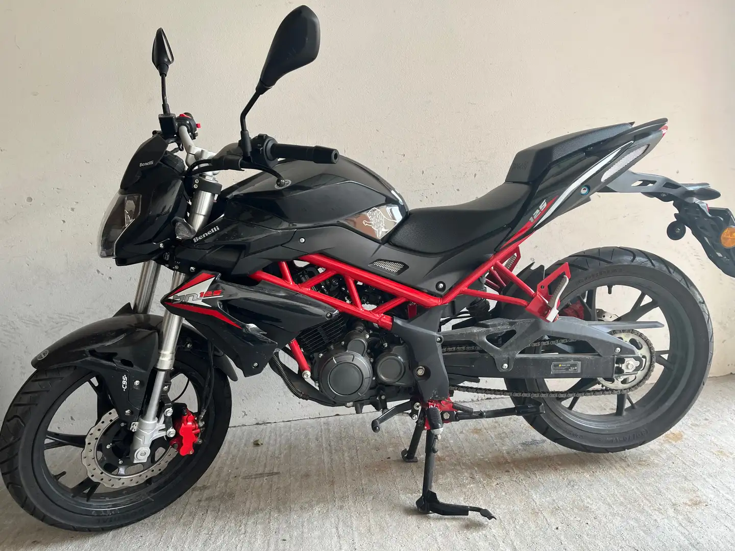 Benelli BN 125 Negru - 1