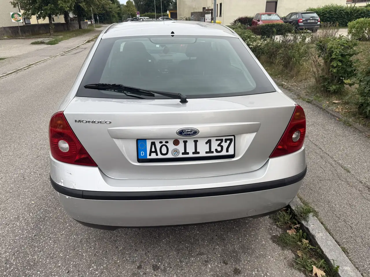 Ford Mondeo 2.0 Ghia, foto 4