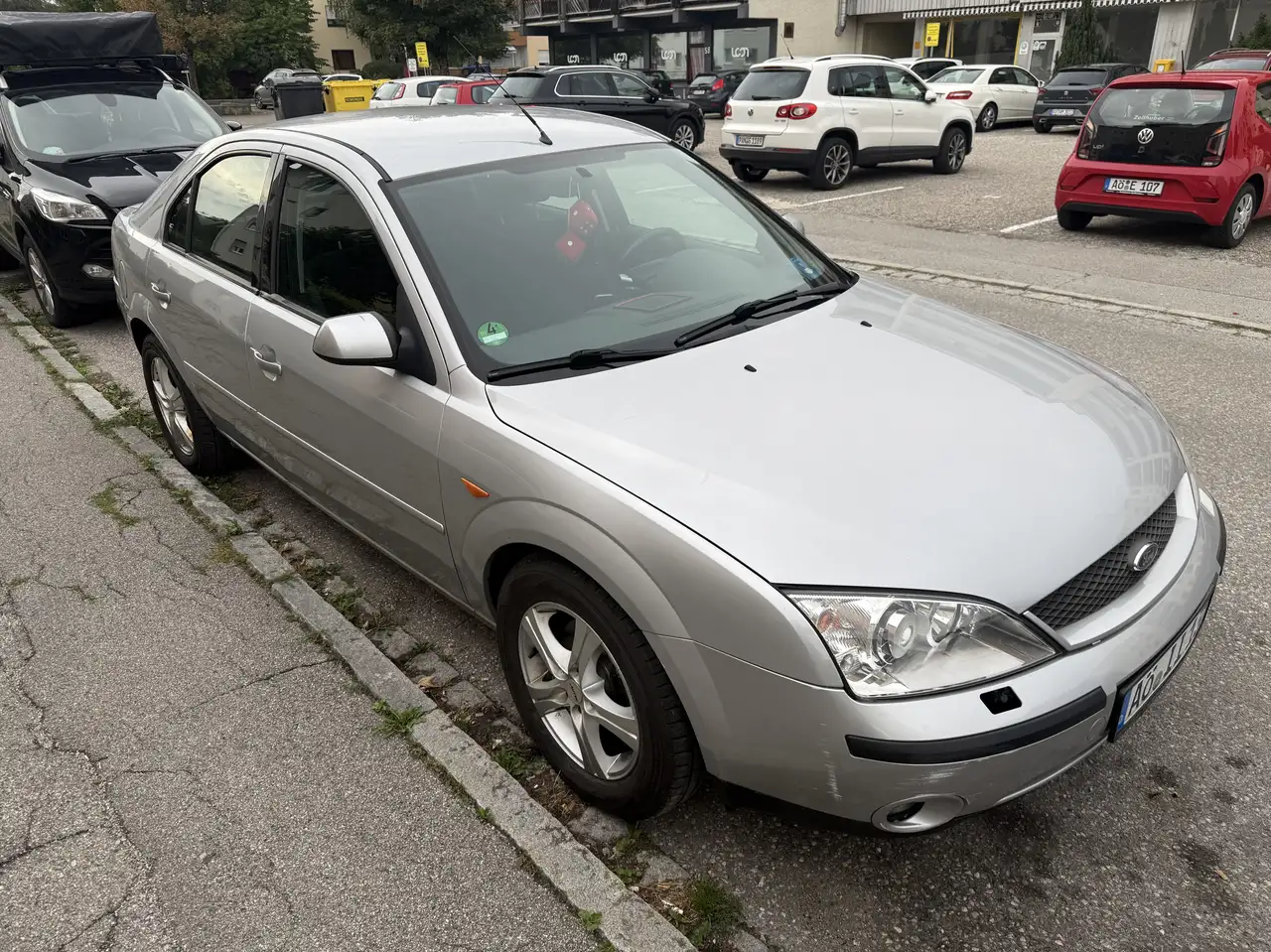 Ford Mondeo 2.0 Ghia, foto 3