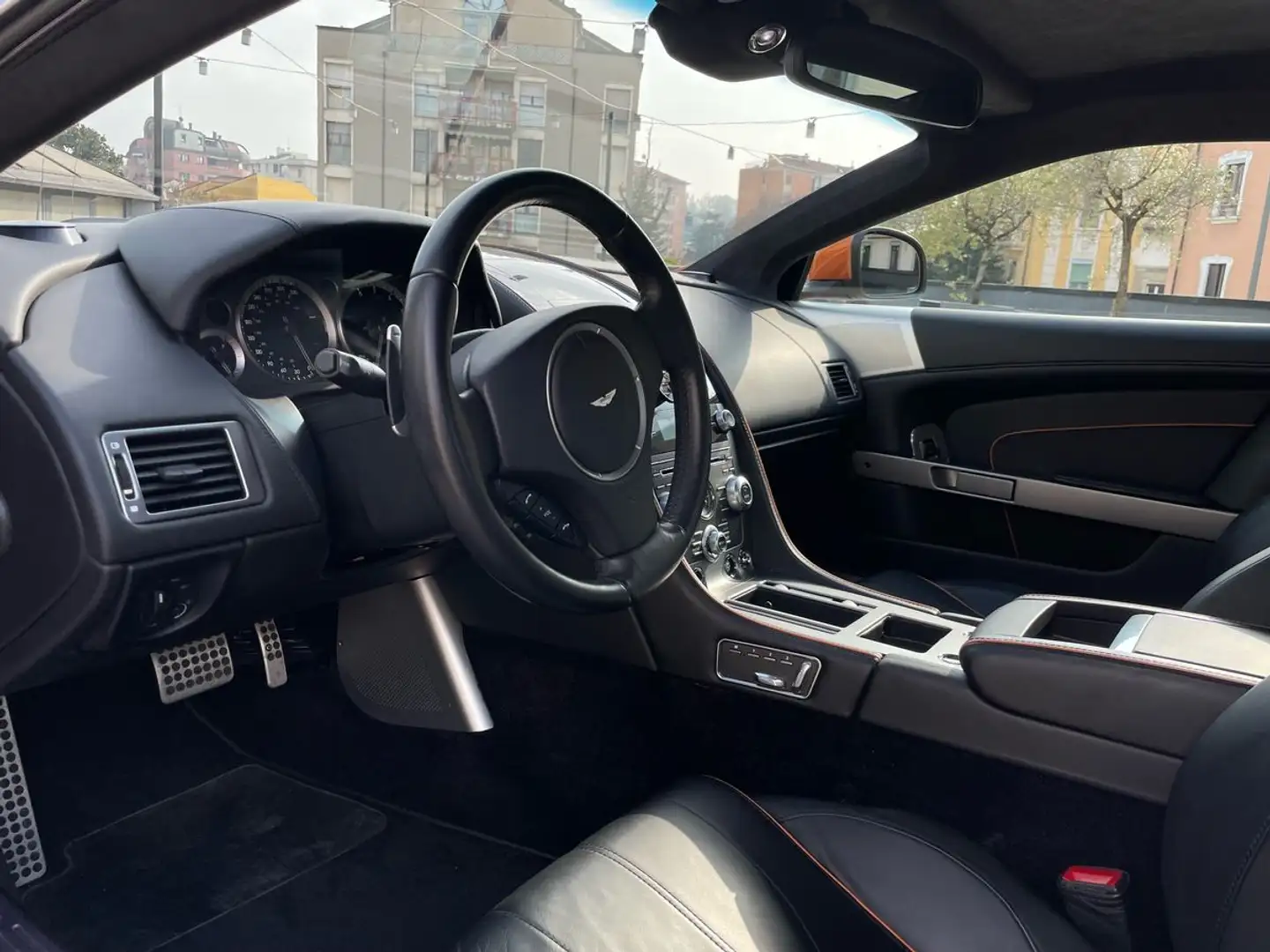 Aston Martin Virage Coupe 6.0 touchtronic Orange - 2