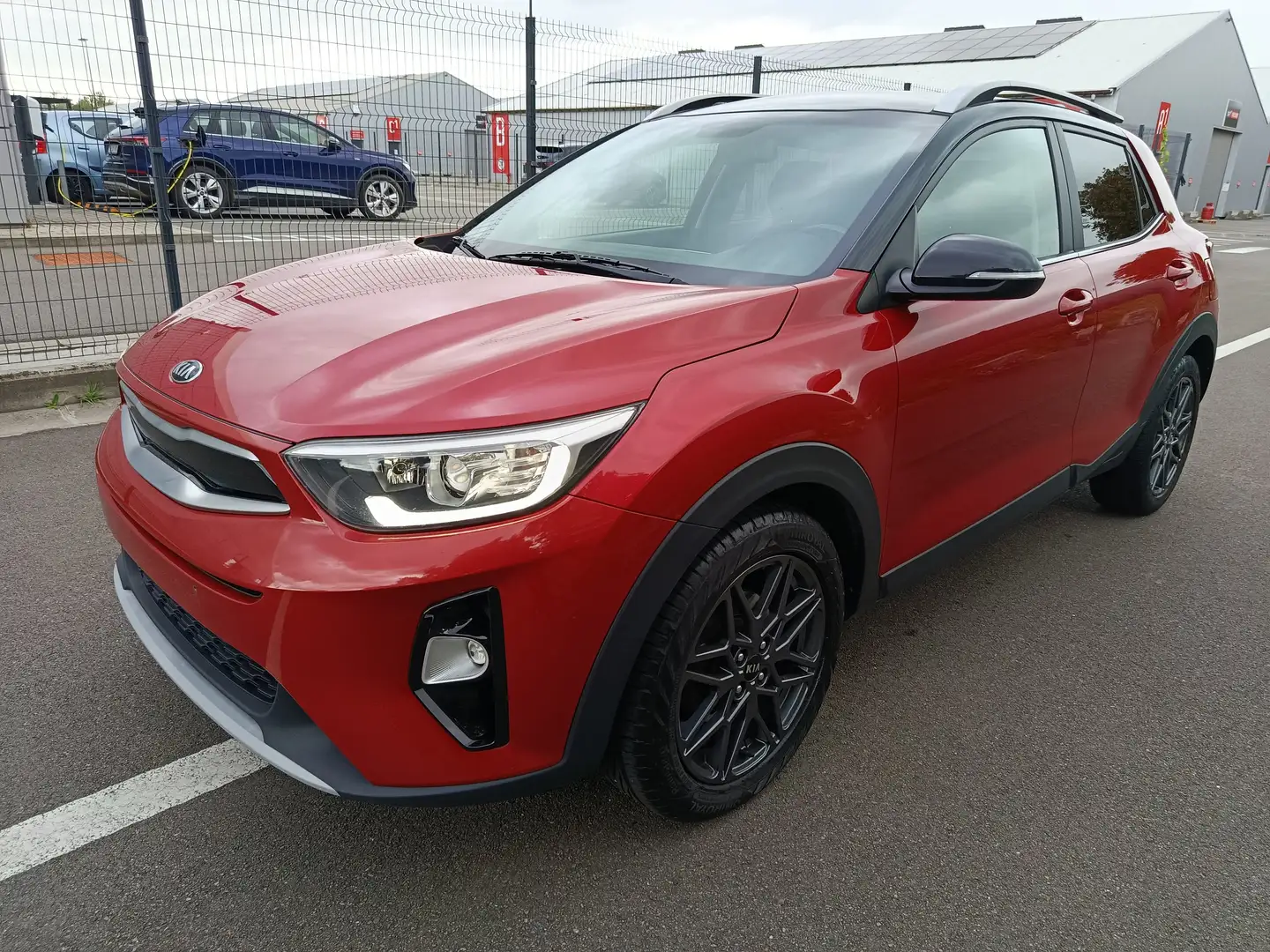 Kia Stonic Stonic 1.0 T Black Edition ISG Rojo - 1