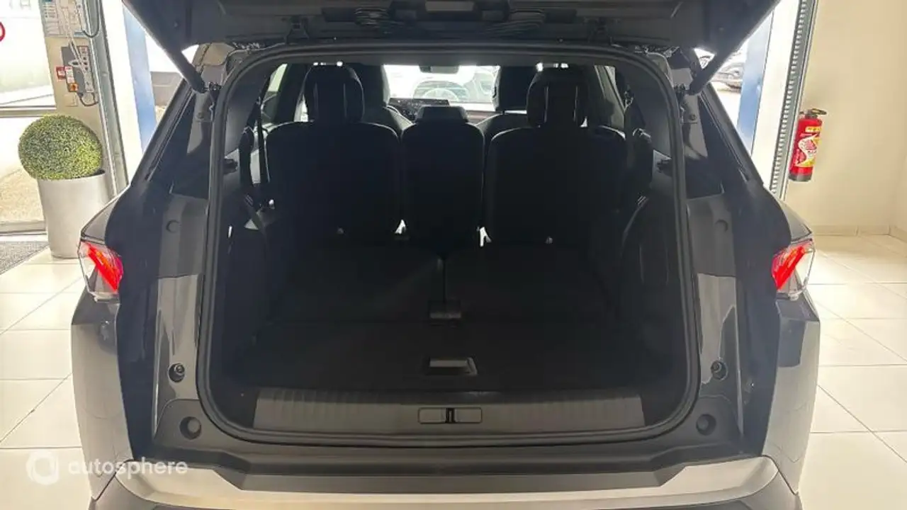 Peugeot 5008 2026 — фото 14