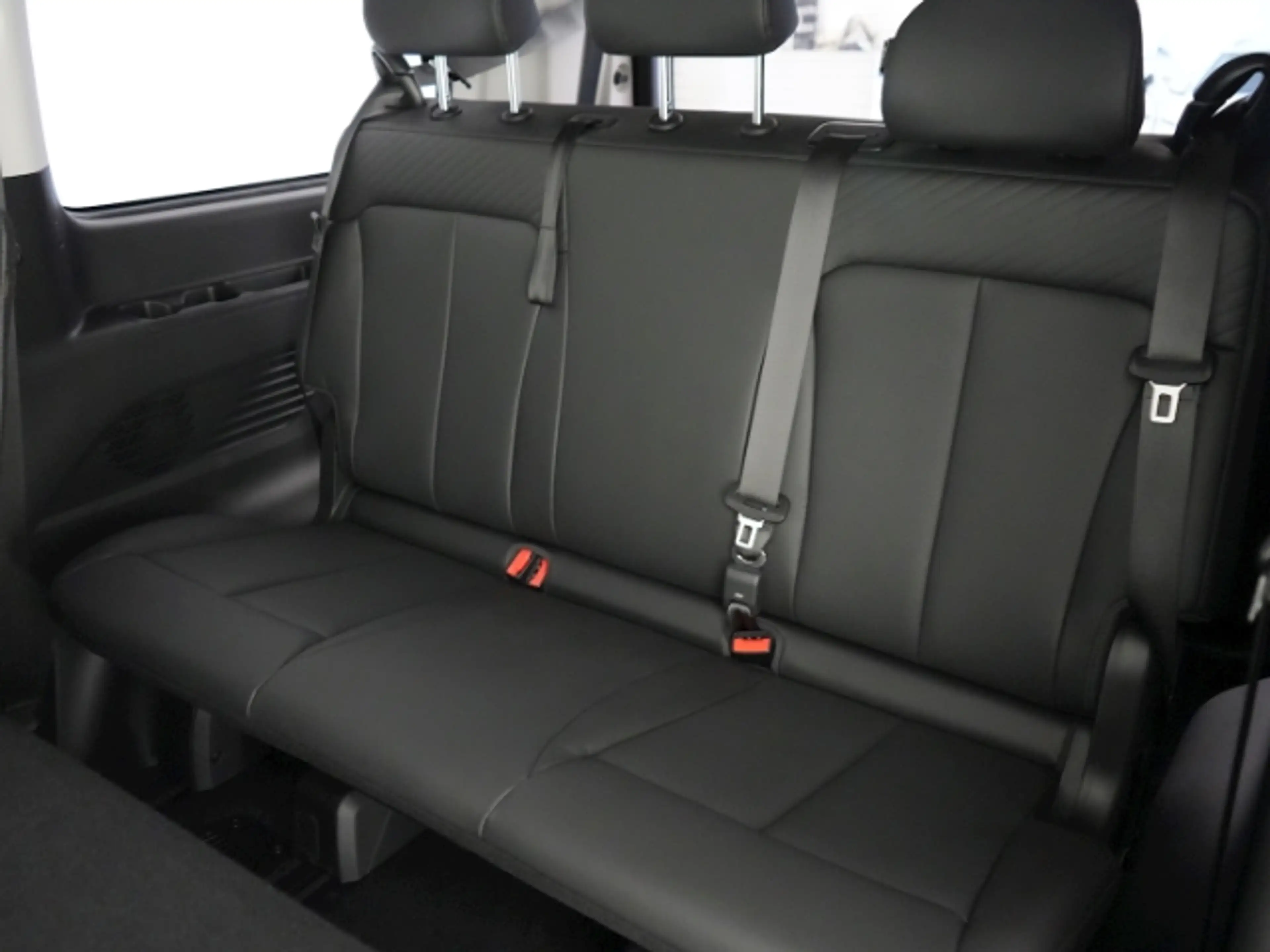 Hyundai STARIA HEV PRIME AT 9-SITZER+VOLL LED+360 GRAD KAMERA+NAV — photo 13
