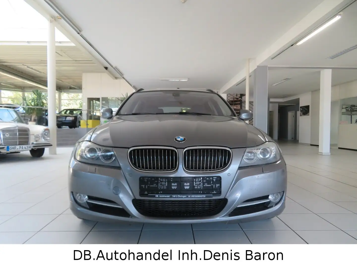 BMW 320 d xD Aut.Navi-Prof Leder Xenon SHZ PDC AHK Grau - 2