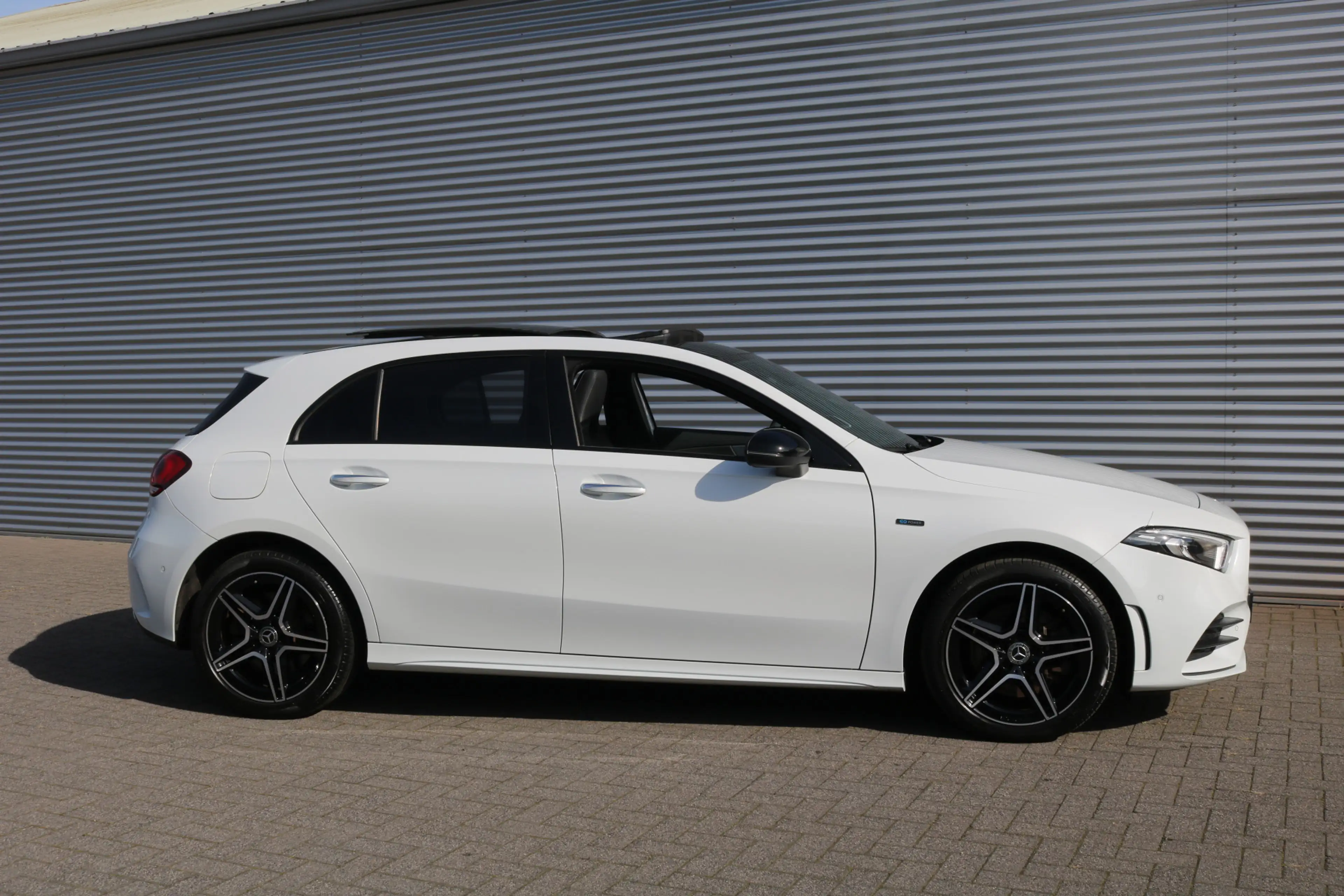 Mercedes-Benz A 250 e AMG Pakket AMG NightPakket (Pano Sportleder/Memo — photo 5